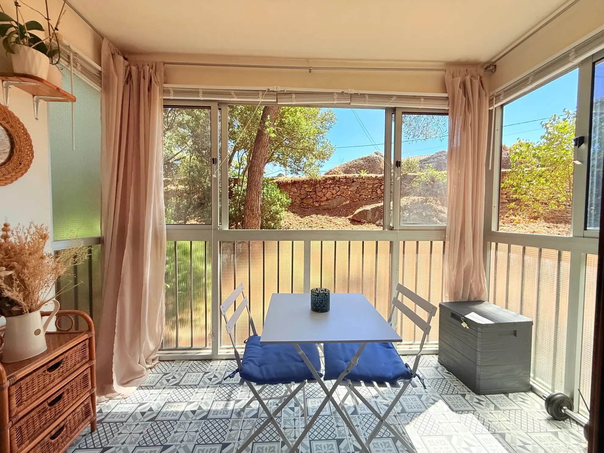 Appartement 3 pièces à Toulon - Calme, lumineux avec balcon et parking 