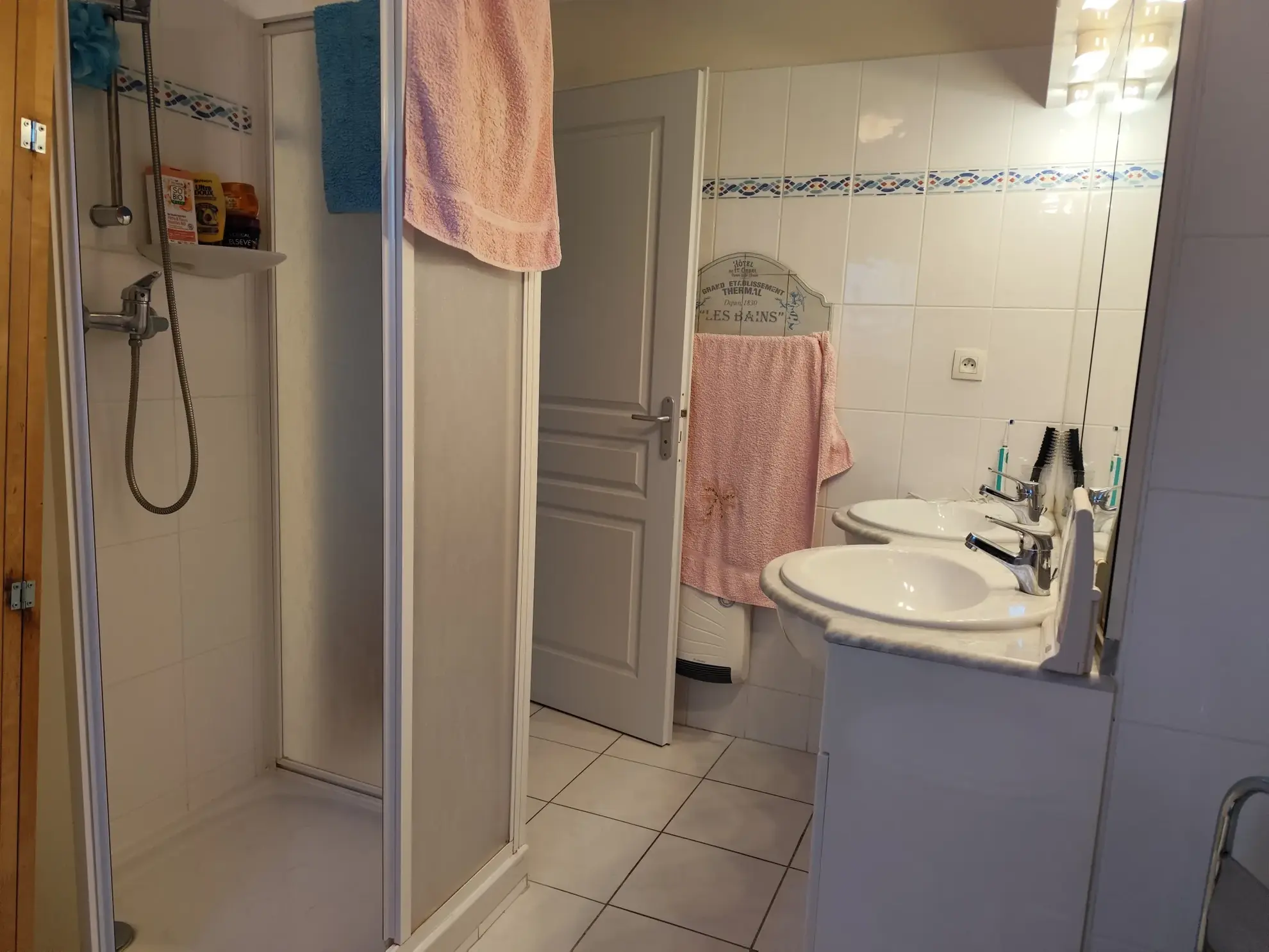 Maison récente avec terrasse et vue montagne à Saint Mamet près de Bagnères-de-Luchon 