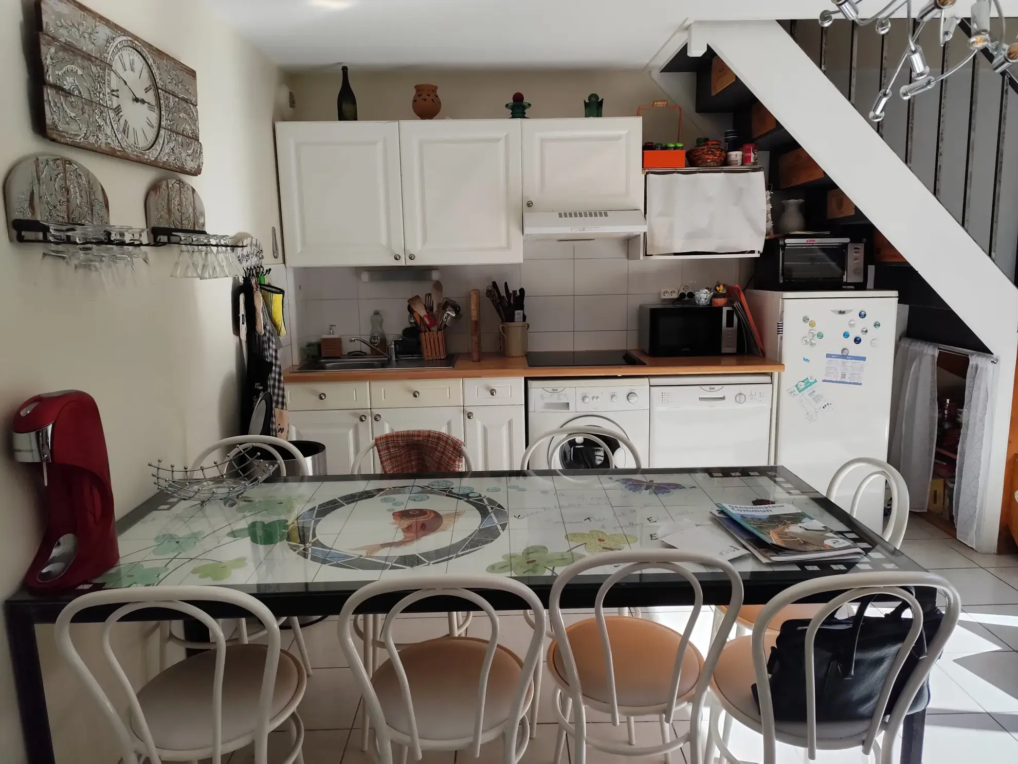 Maison récente avec terrasse et vue montagne à Saint Mamet près de Bagnères-de-Luchon 