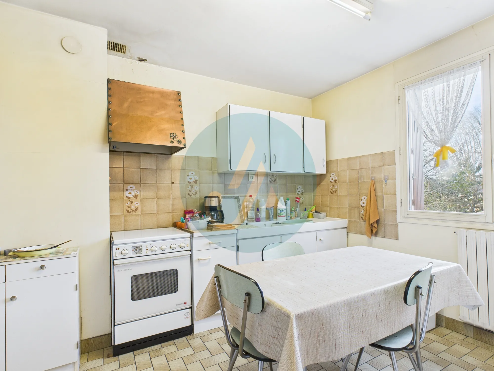 Pavillon familial de 186 m² à Fourchambault avec terrain clos et garage 