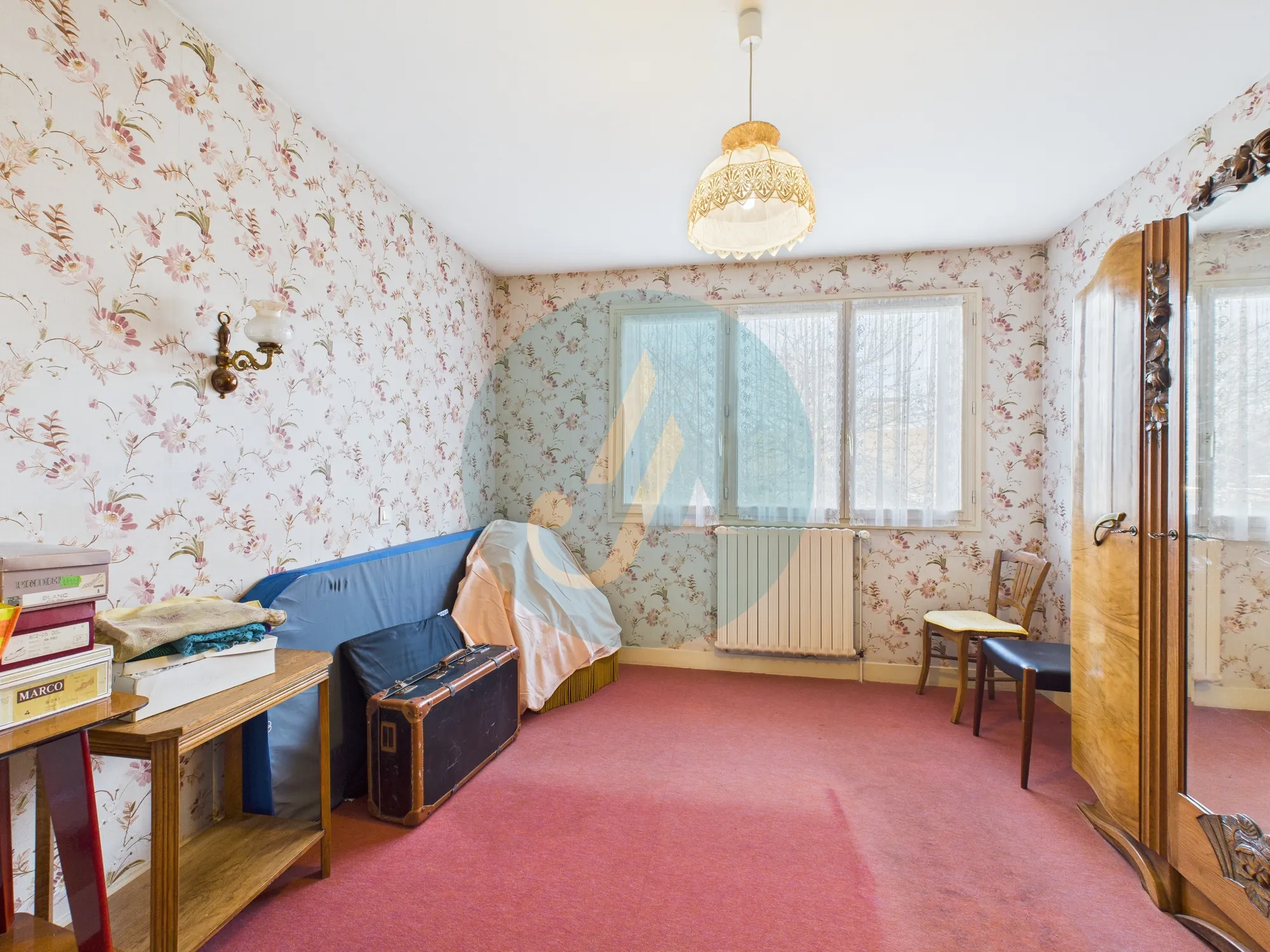 Pavillon familial de 186 m² à Fourchambault avec terrain clos et garage 