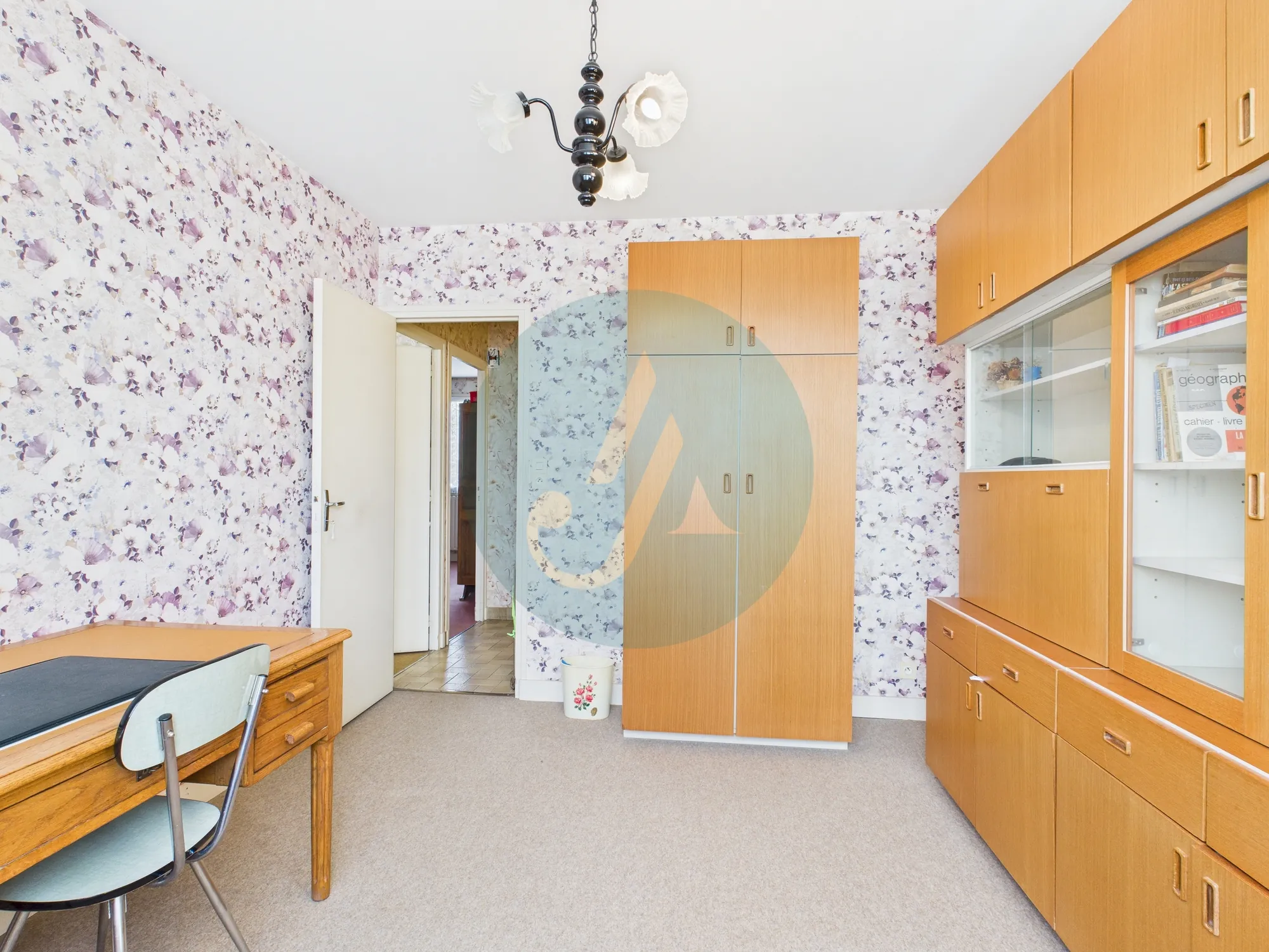 Pavillon familial de 186 m² à Fourchambault avec terrain clos et garage 