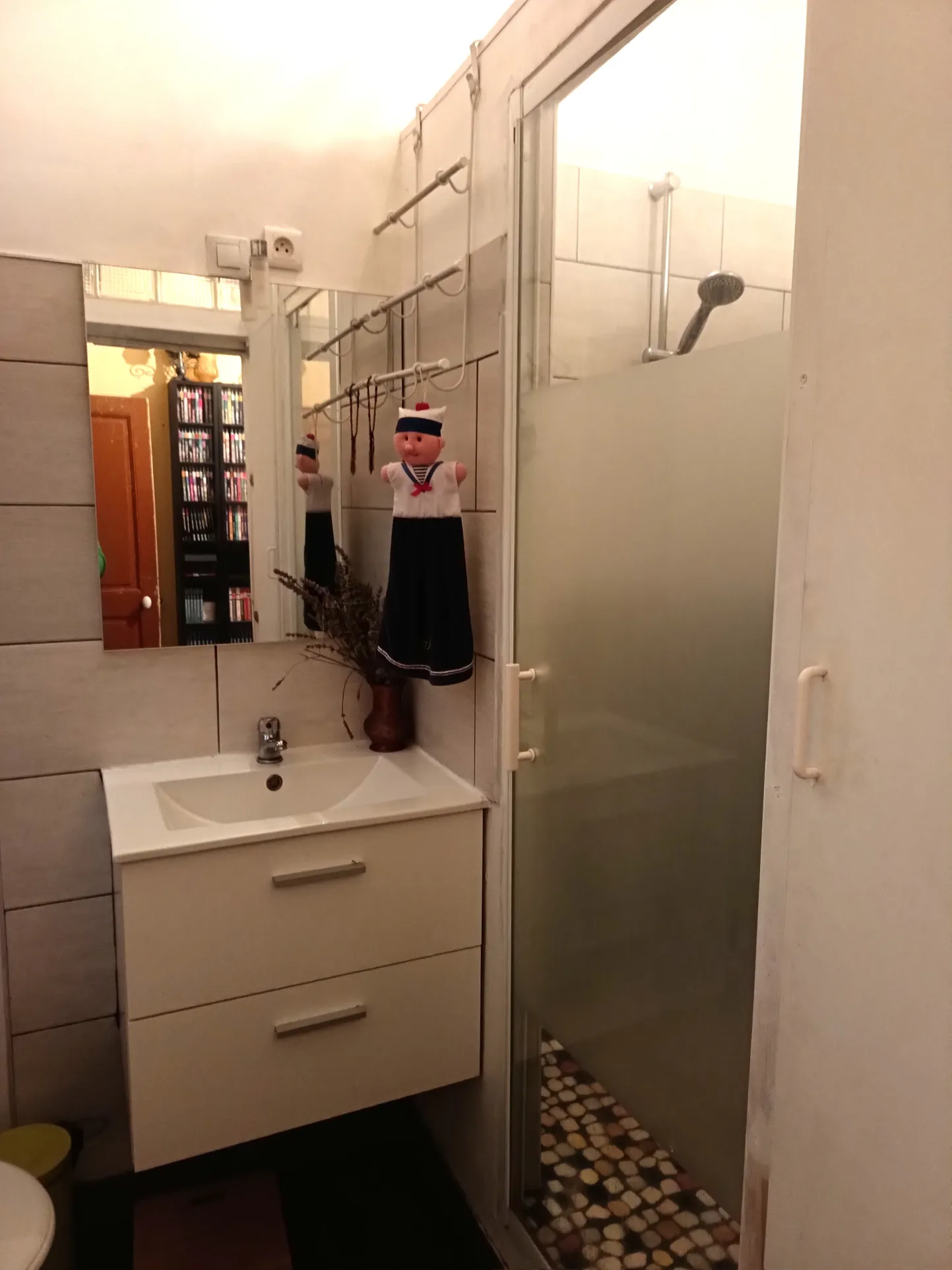 Maison ancienne à vendre à St Reverien proche du Morvan, 69 m² avec jardin, caves et potentiel d'aménagement 