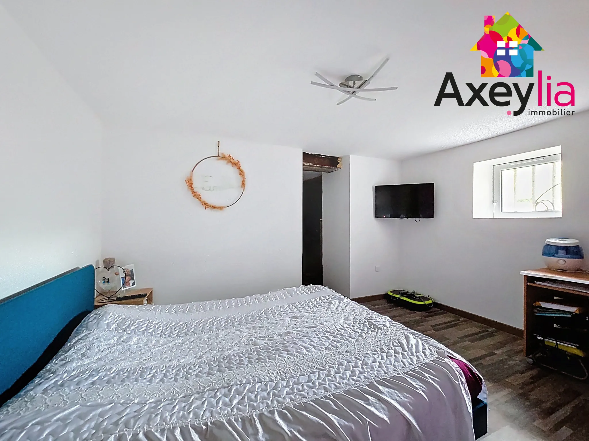 Maison à vendre à Marcigny avec 5 chambres et grand terrain 