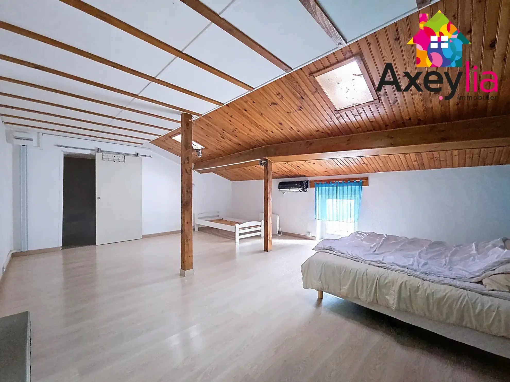 Maison à vendre à Marcigny avec 5 chambres et grand terrain 