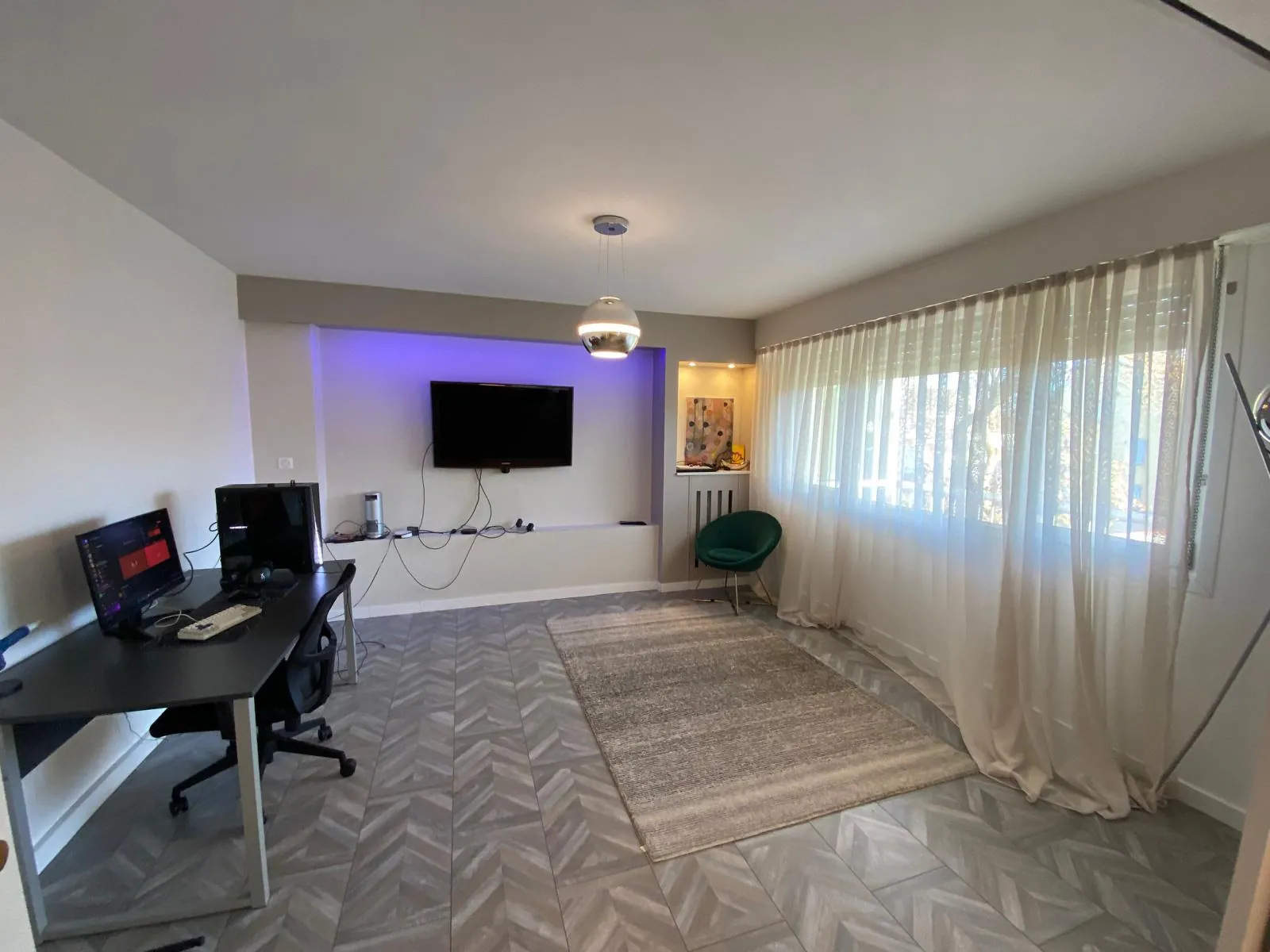 Appartement lumineux 3 chambres avec balcon et jardin à St Louis 