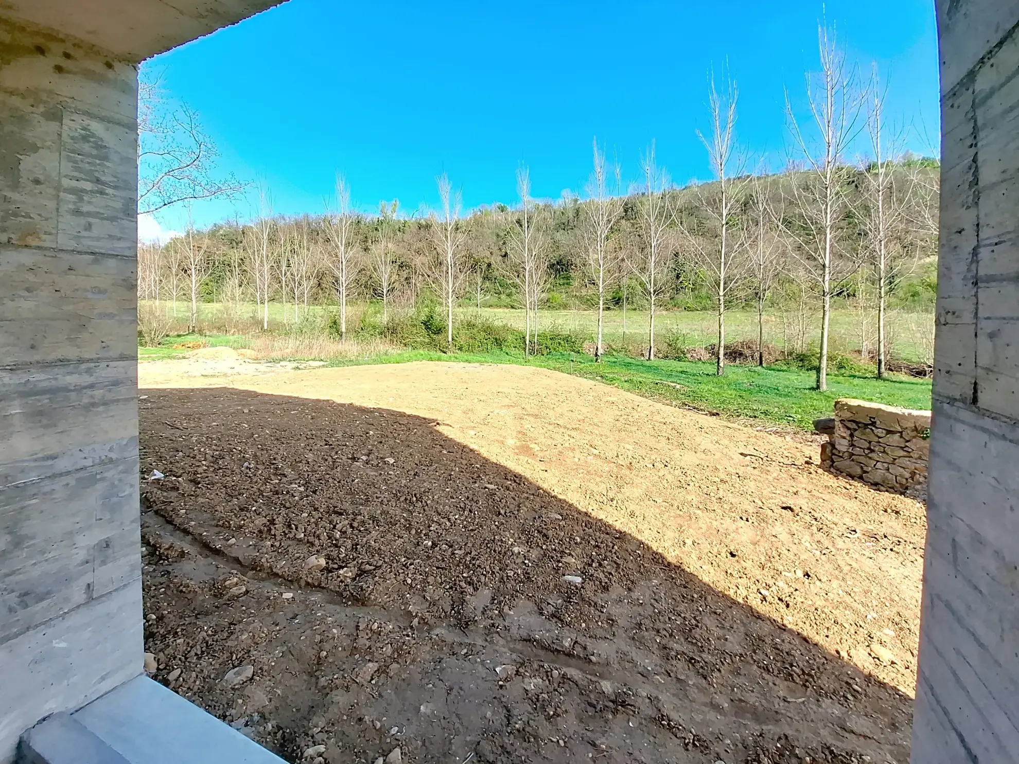 Appartement duplex à Sérézin-du-Rhône avec jardin privatif de 450 m² 