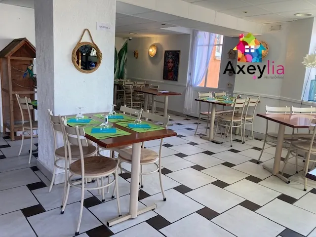 Fonds de commerce à vendre à Charlieu - Restaurant et Terrasse, idéal Emplacement 