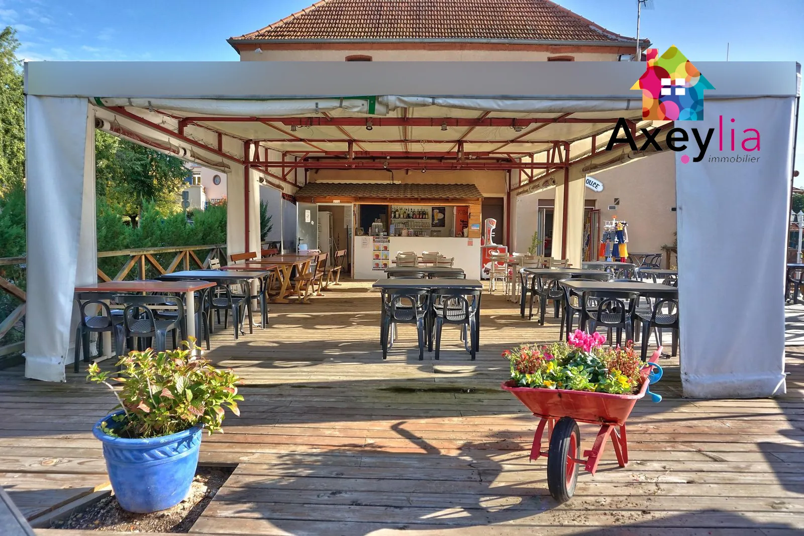 Fonds de commerce à vendre à Charlieu - Restaurant et Terrasse, idéal Emplacement