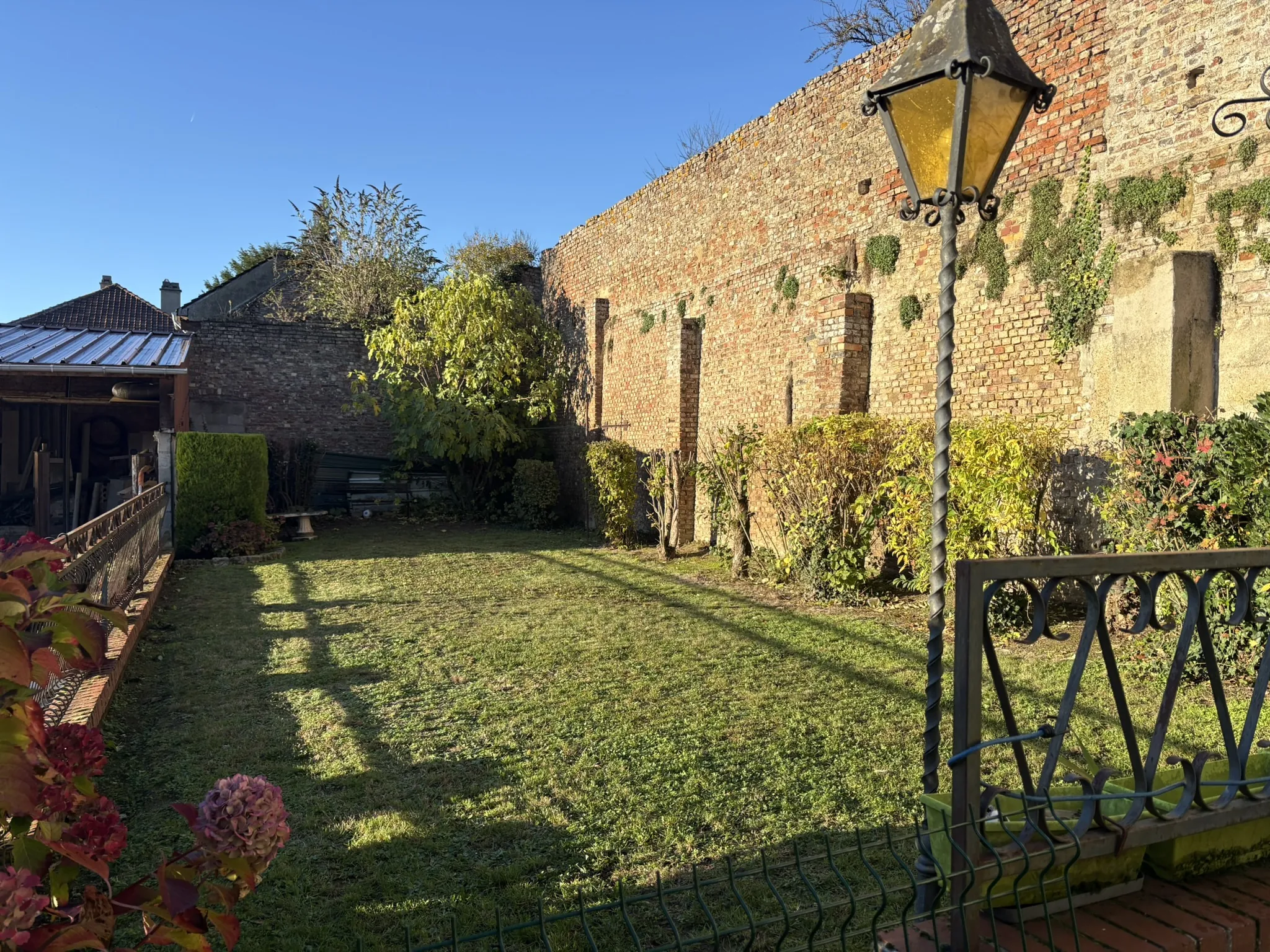 Maison à rénover avec grand terrain près d’Abbeville - 145 m² 
