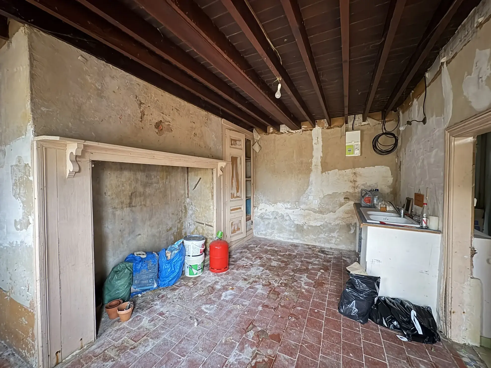 Maison à rénover avec fort potentiel à Pont Remy, proche Abbeville 