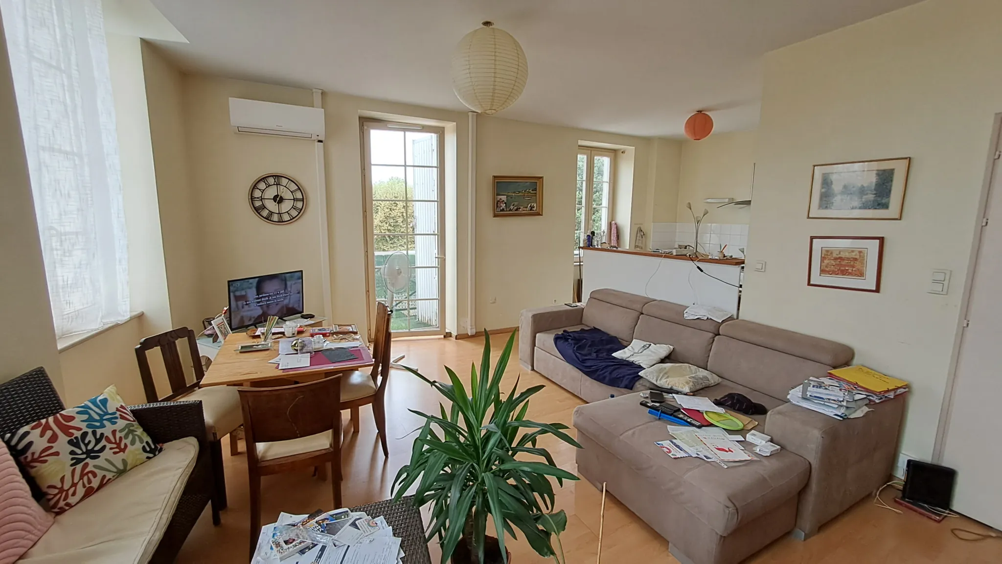 Appartement T3 lumineux de 72 m² à Villeneuve-sur-Lot avec ascenseur 