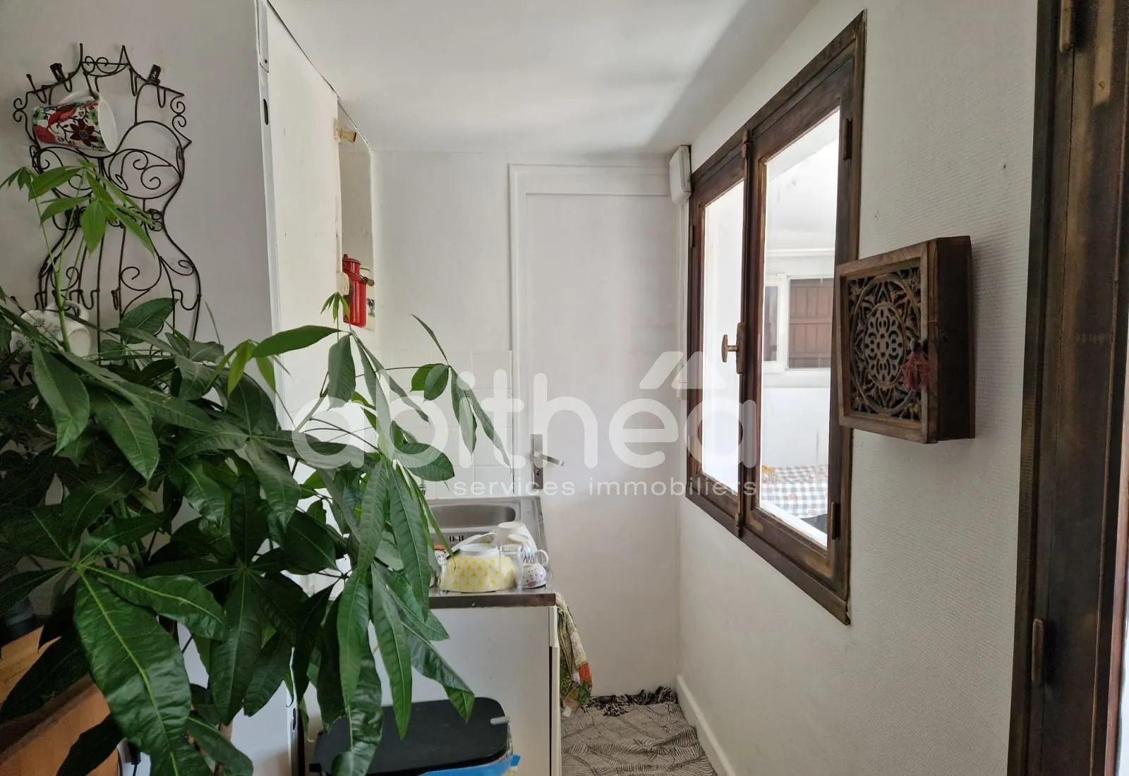 Longère en pierres avec dépendances sur 1000m² à MONS (16140) 