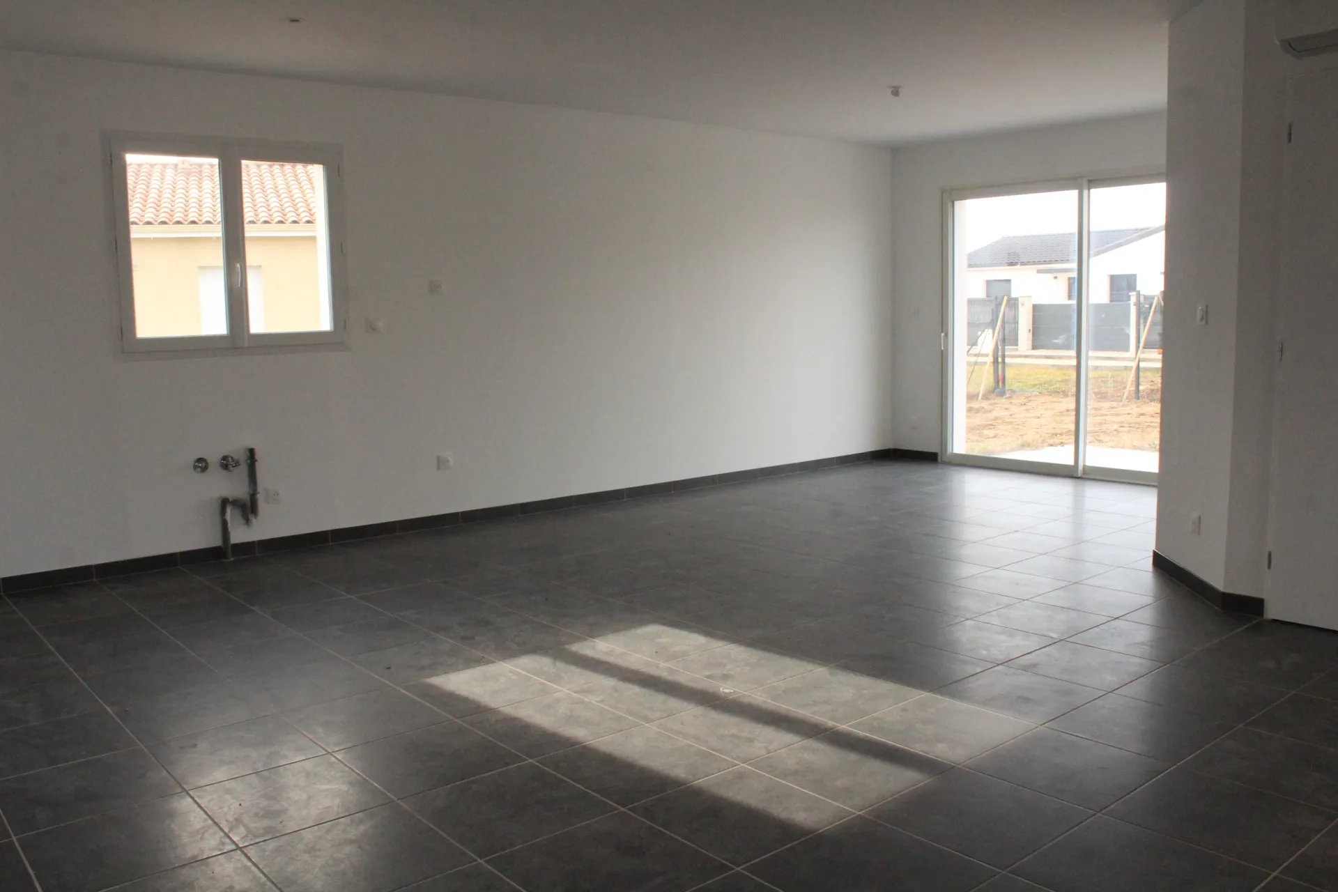 Belle maison neuve à Nègrepelisse de 94m2 avec prestations haut de gamme 