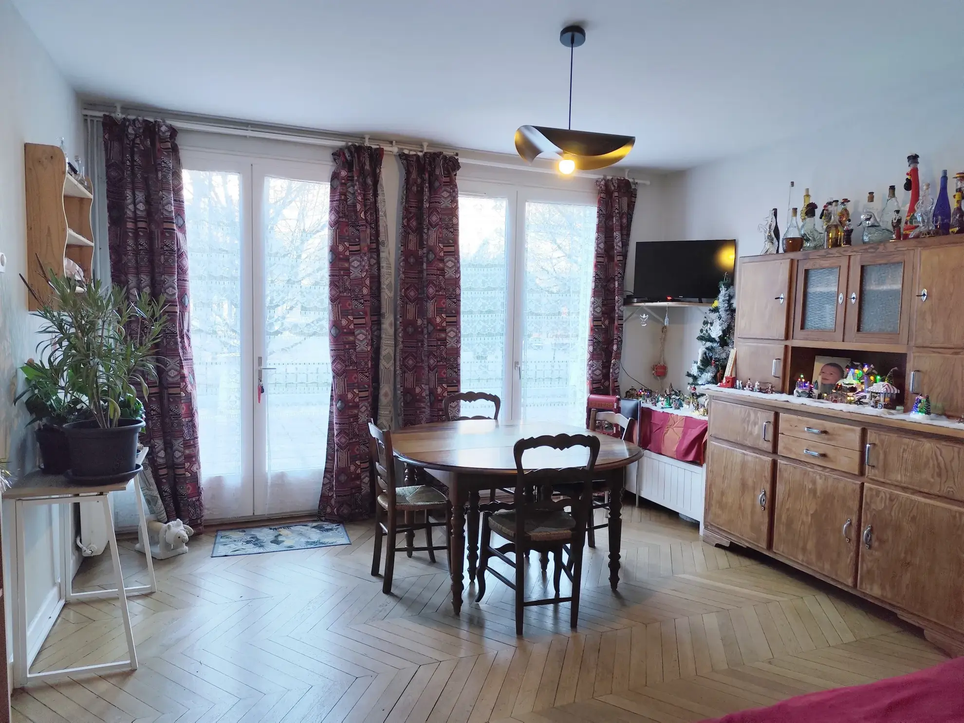 Appartement Duplex T3 de 69 m² à Bagnères-de-Luchon avec terrasse et parking 