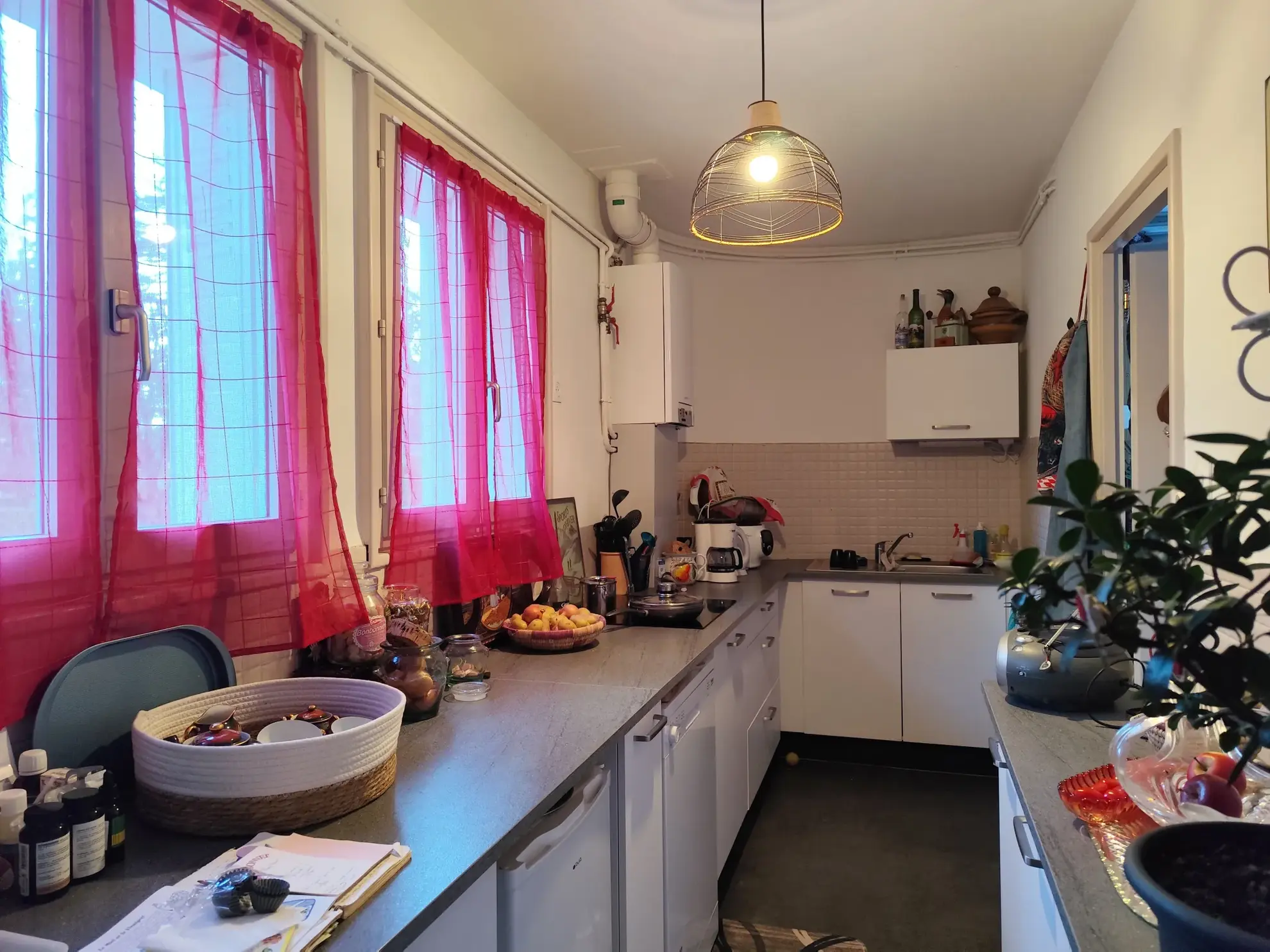 Appartement Duplex T3 de 69 m² à Bagnères-de-Luchon avec terrasse et parking 