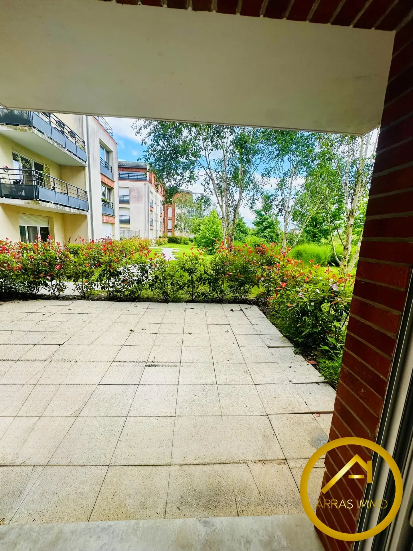 Appartement T3 de 57 m² à Saint-Laurent-Blangy – Résidence sécurisée, terrasse 