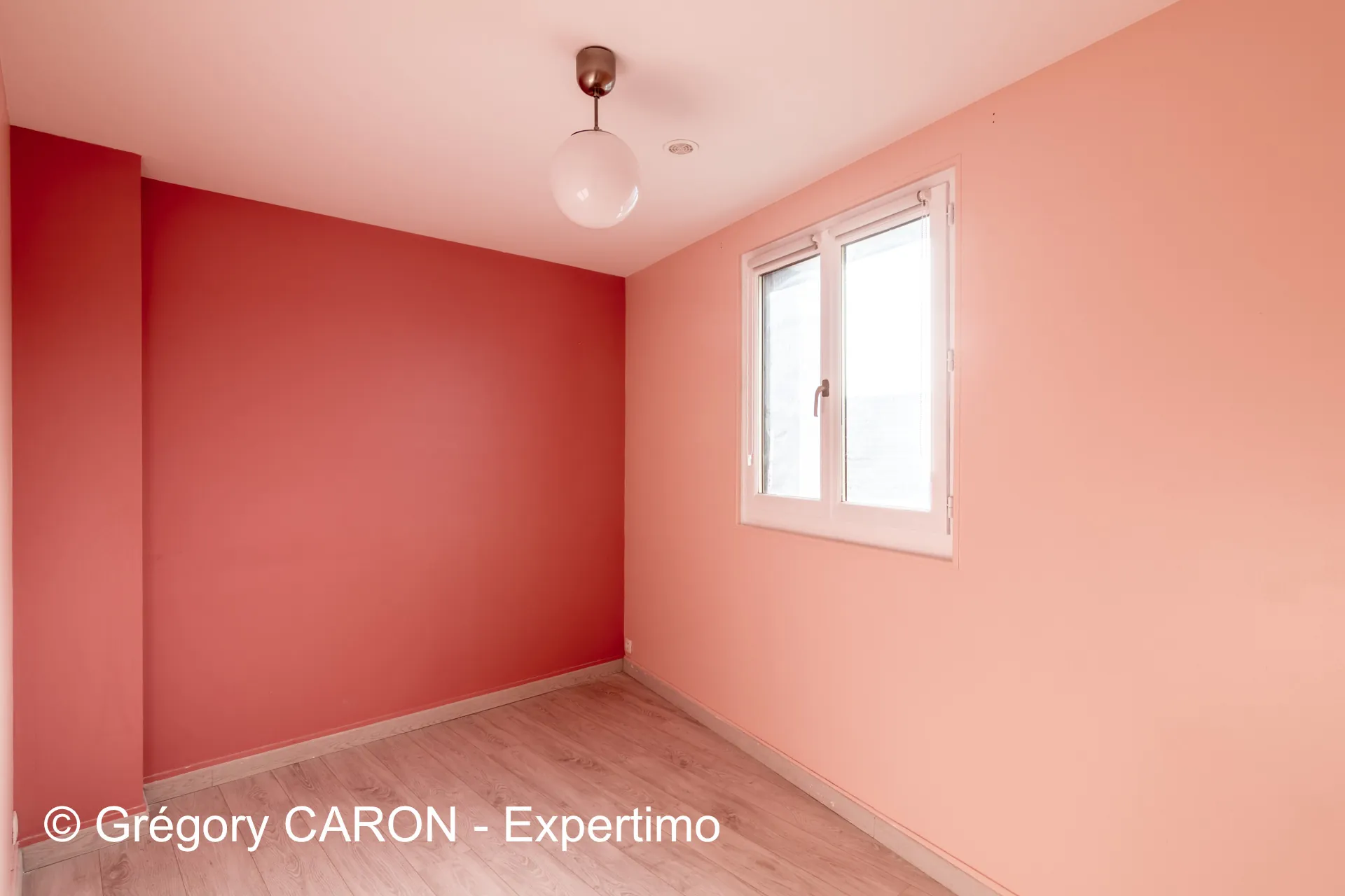 Duplex rénové de 97 m² à Pierrelaye avec 2 chambres et grande cuisine 