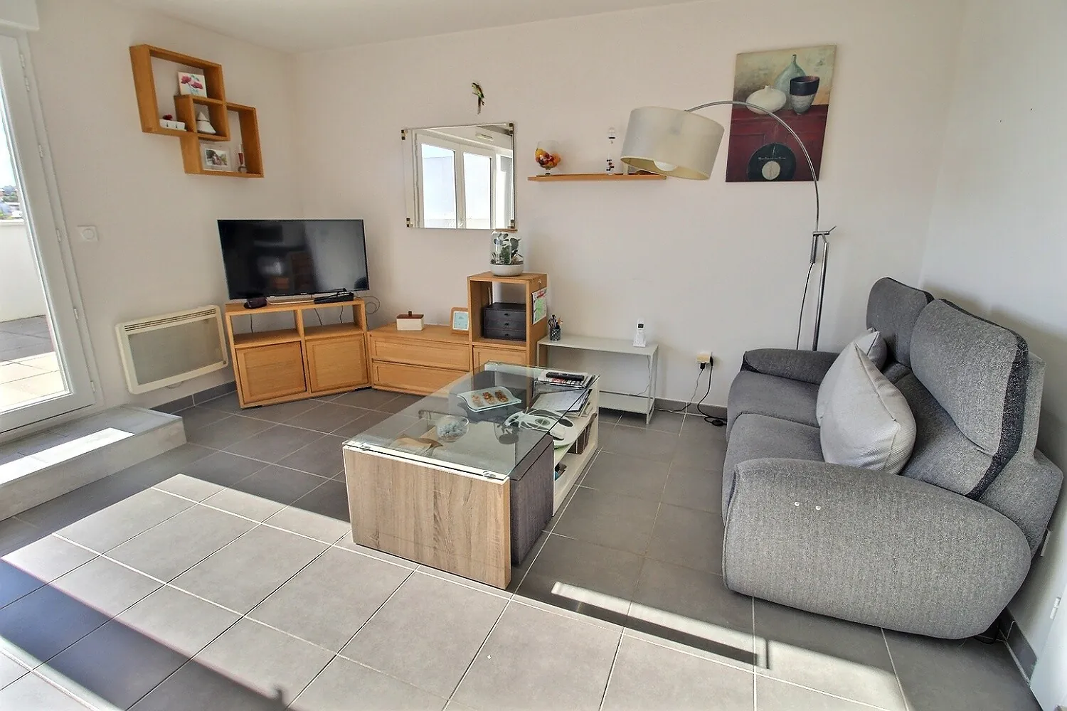 Appartement T3 avec terrasse et vue dégagée à Grabels près de Montpellier 