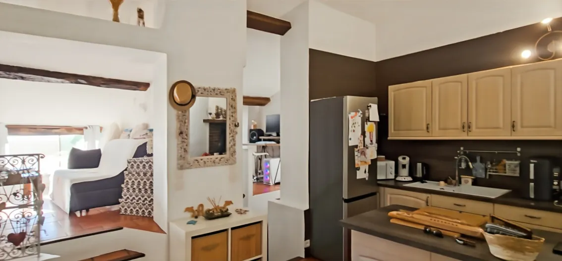 Maison de village à Callian avec terrasse et vue campagne - 49 m² 