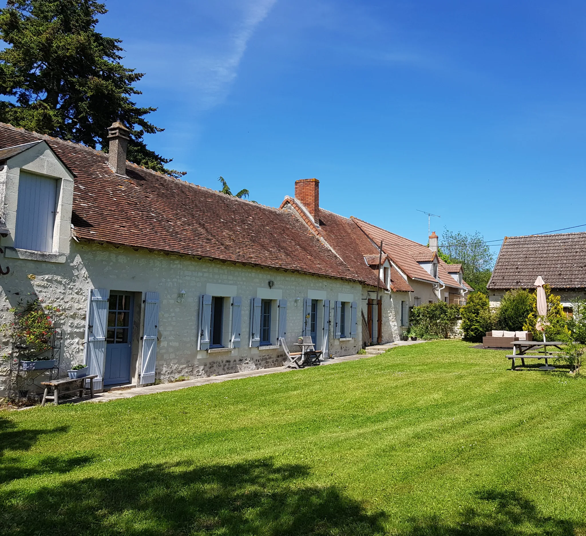Ferme authentique avec deux logements en Berry proche des châteaux de la Loire