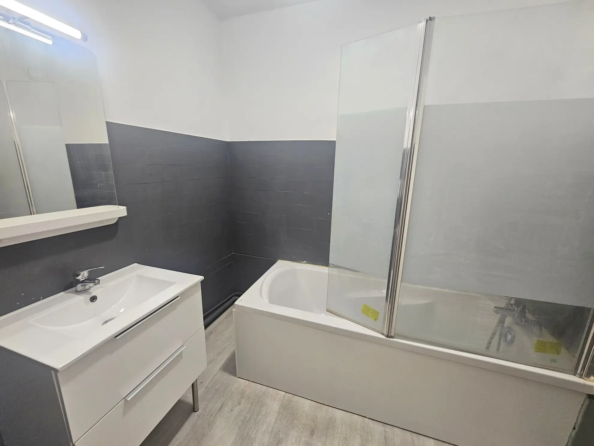 Appartement T1 bis de 37 m² à vendre à Montpellier en centre-ville avec terrasse 