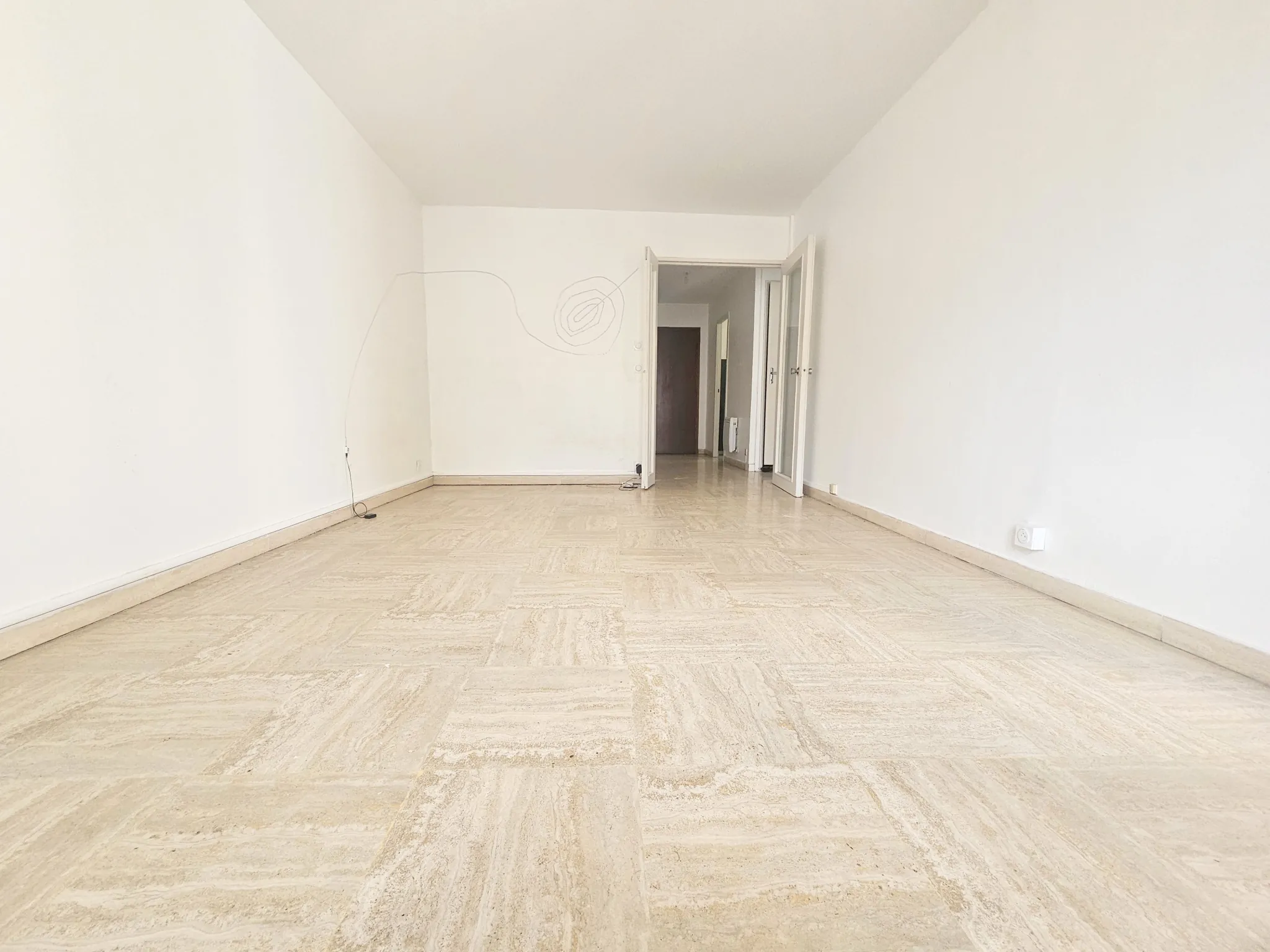 Appartement T1 bis de 37 m² à vendre à Montpellier en centre-ville avec terrasse