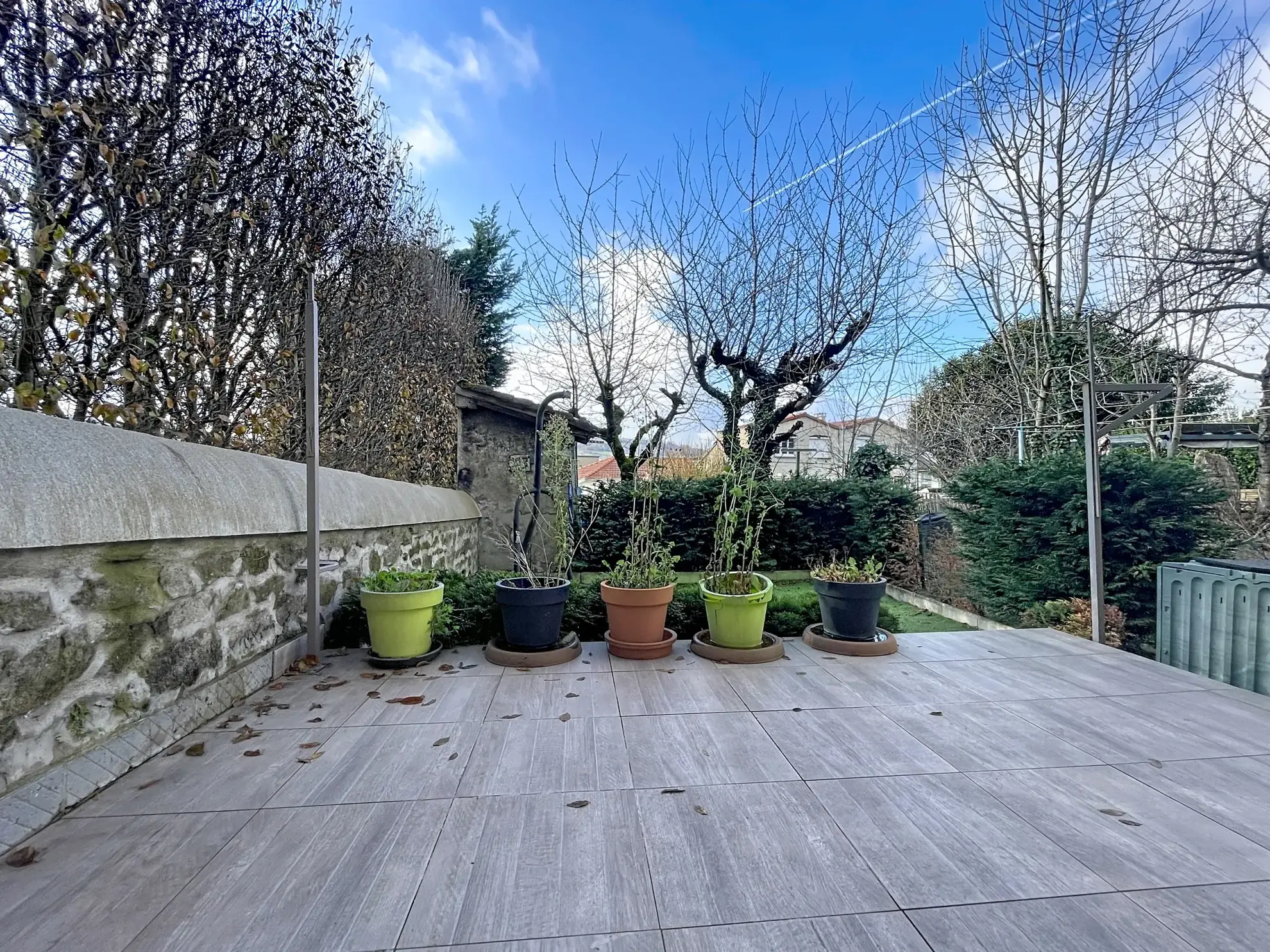 Appartement T2 avec terrasse et jardin à Saint-Étienne en résidence calme 
