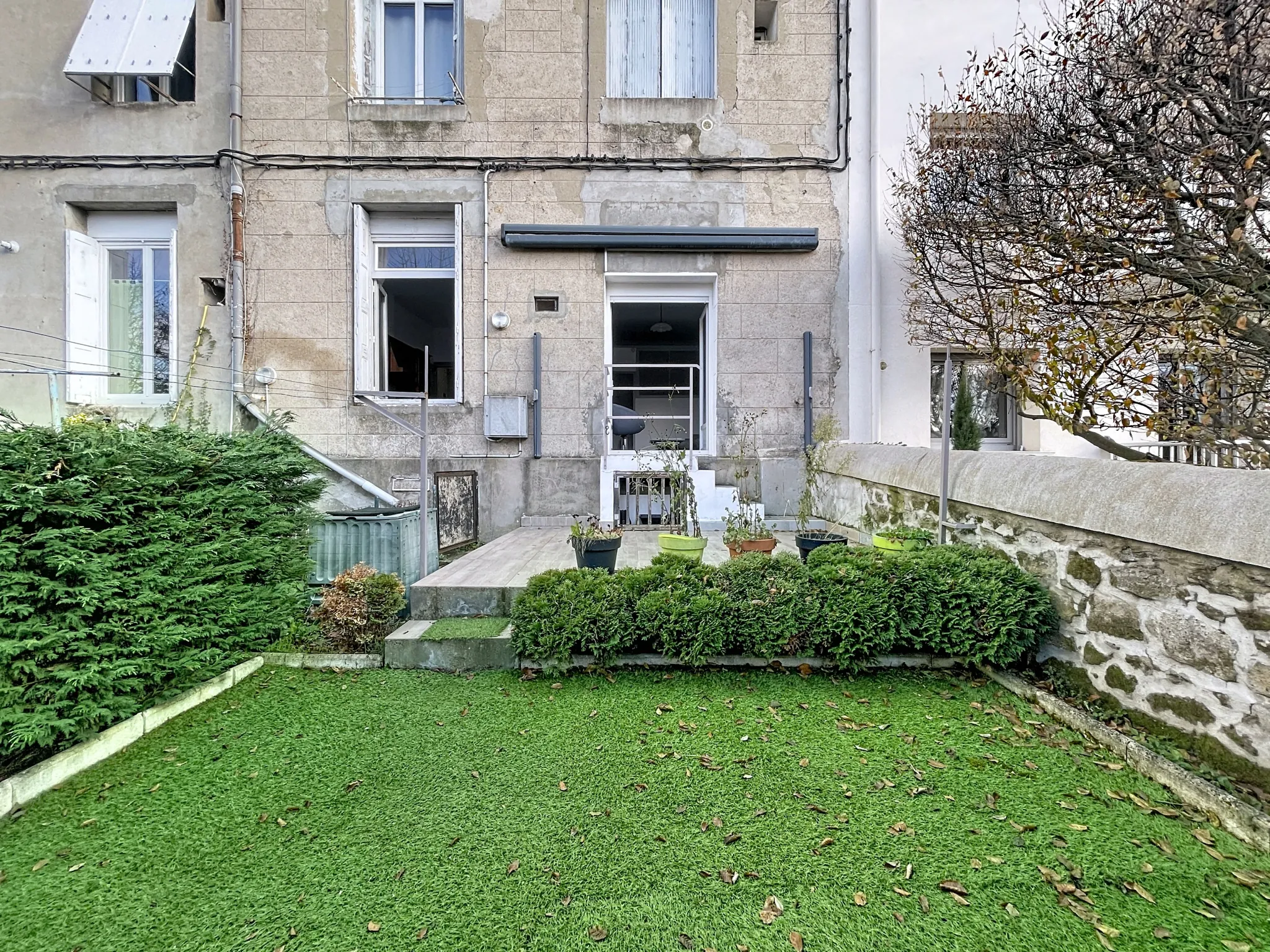 Appartement T2 avec terrasse et jardin à Saint-Étienne en résidence calme