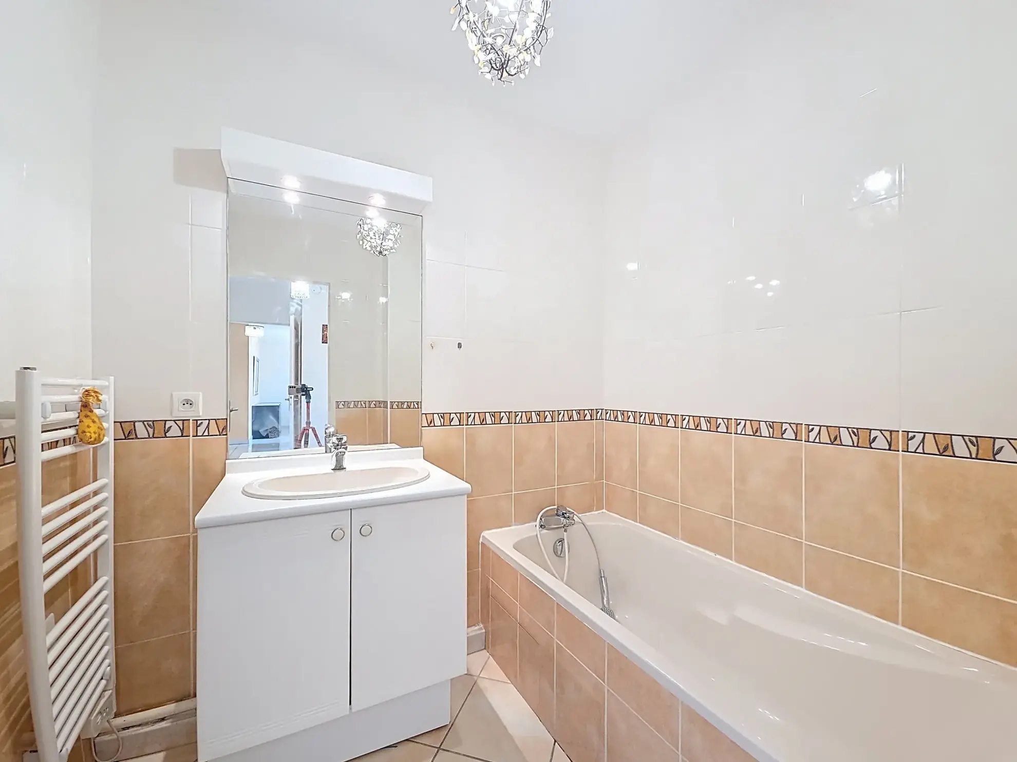 Appartement T3 lumineux avec terrasse à Crolles, proche Grenoble 