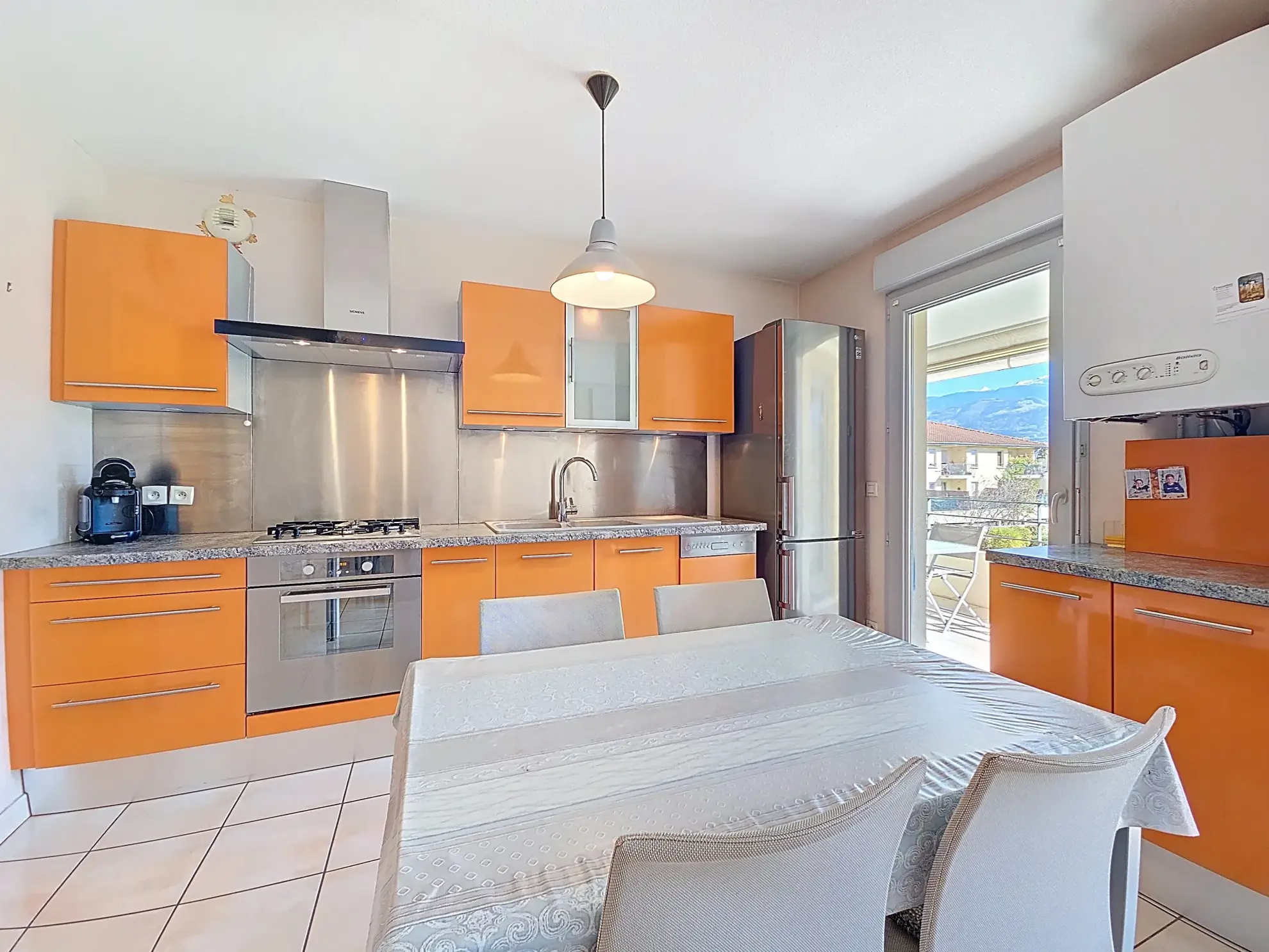 Appartement T3 lumineux avec terrasse à Crolles, proche Grenoble 