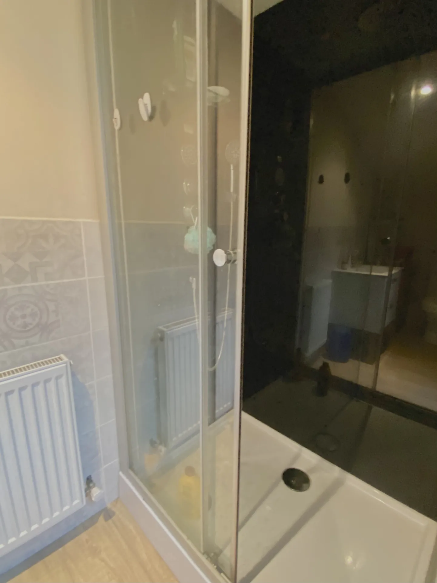 Maison rénovée de 101 m² avec véranda et jardin fruitier à Annonay 