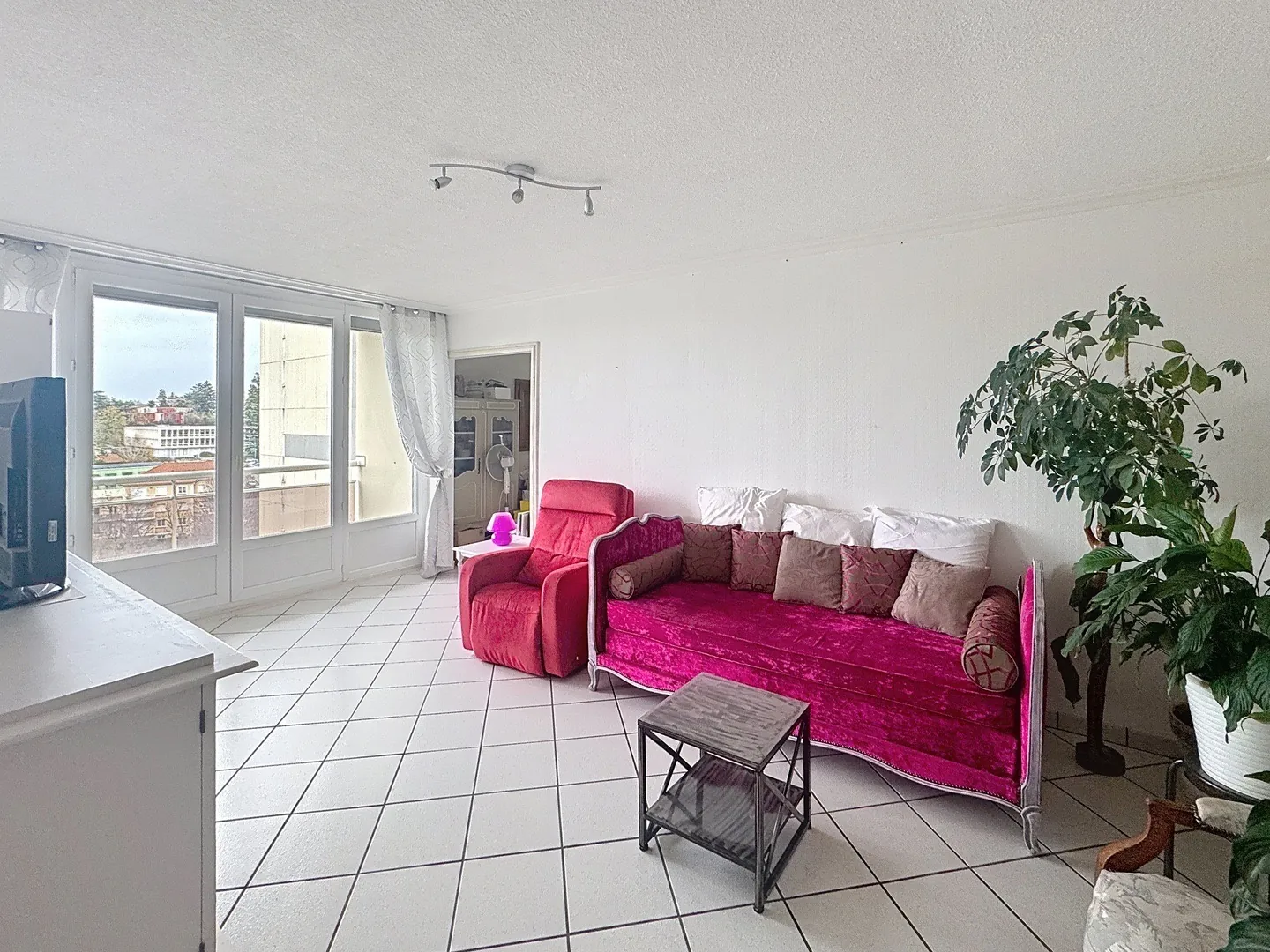 Appartement T5 de 101,65 m² à La Métare, secteur recherché de Saint-Étienne 