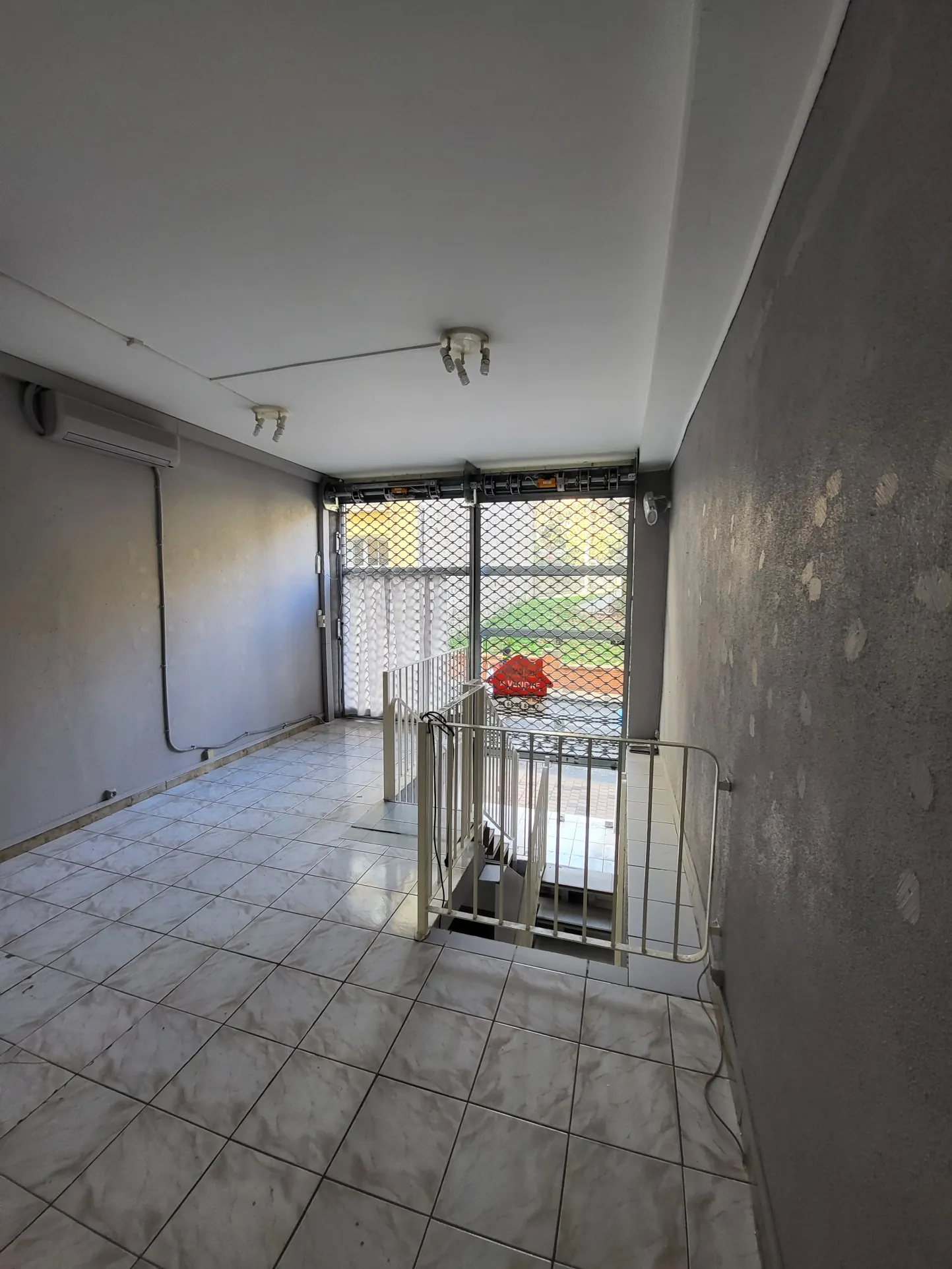 À vendre local commercial à Amélie-les-Bains – Emplacement stratégique proche du centre thermal