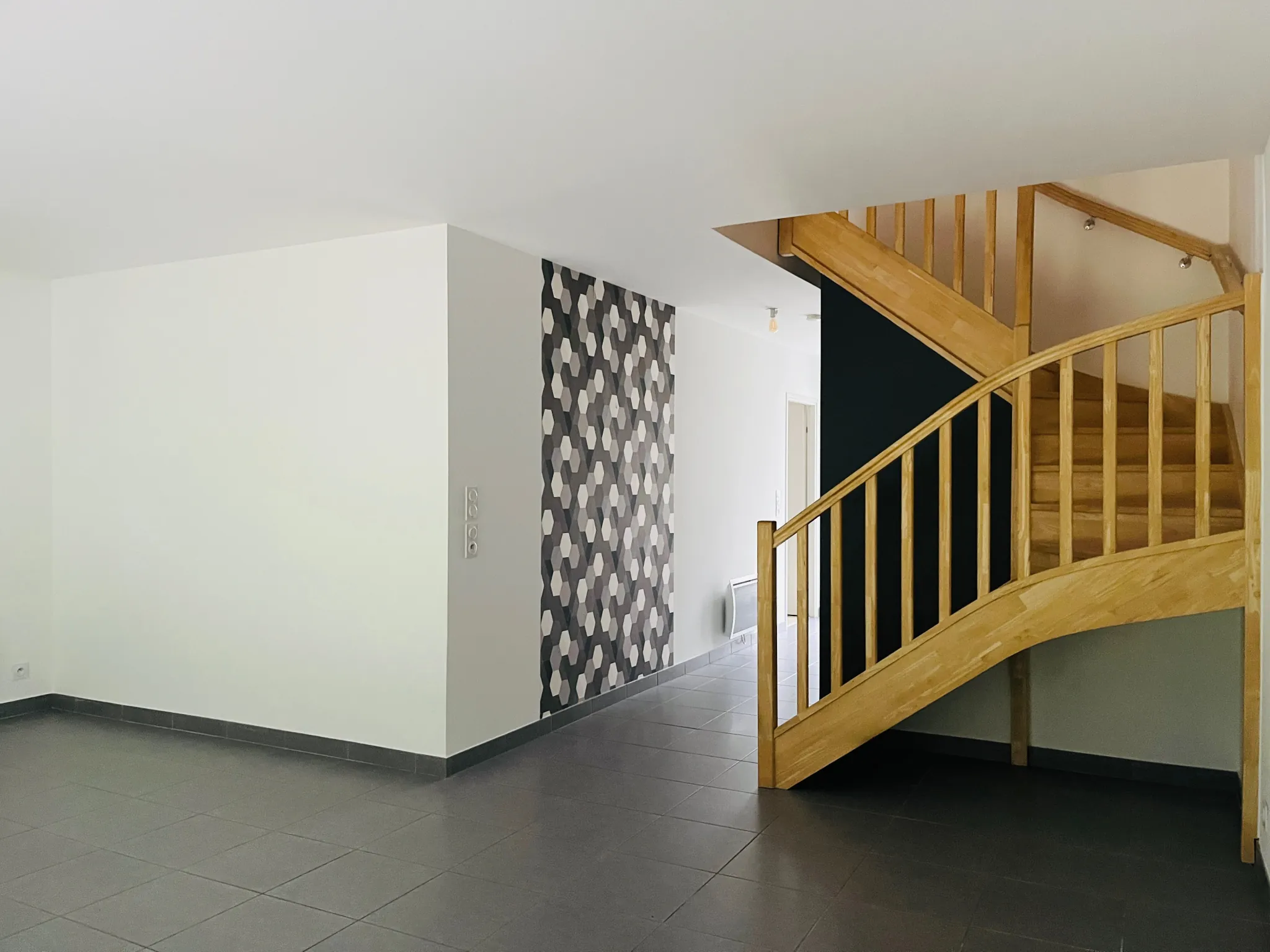 Maison 4 pièces à Treillières Ragon, proche tramway et commerces, jardin et grande luminosité