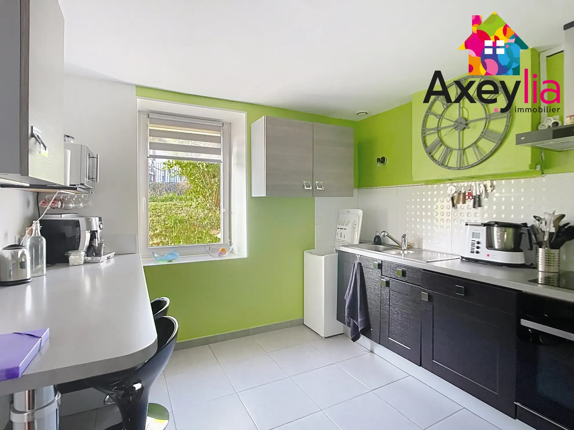 Charmante maison rénovée avec 2 chambres, terrasse et garage à Lentigny 