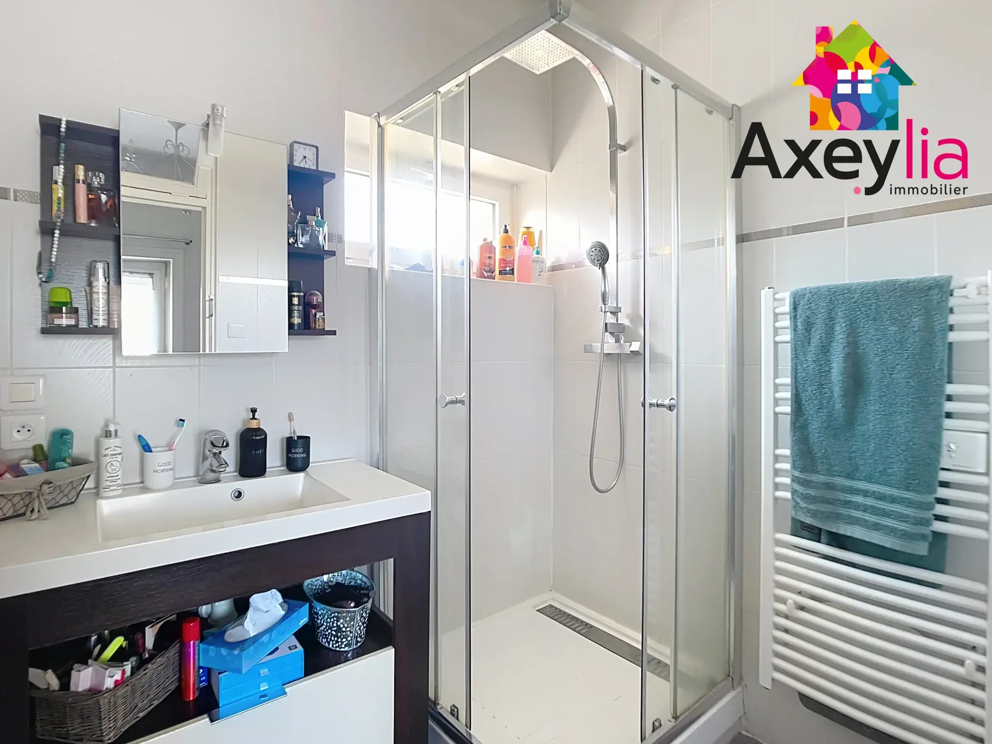 Charmante maison rénovée avec 2 chambres, terrasse et garage à Lentigny 