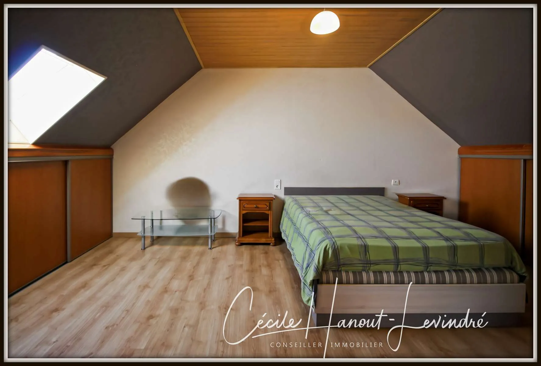 Charmante maison familiale de 132 m² avec terrasse sud, 4 chambres, dans la campagne de Sacey près d'Antrain 