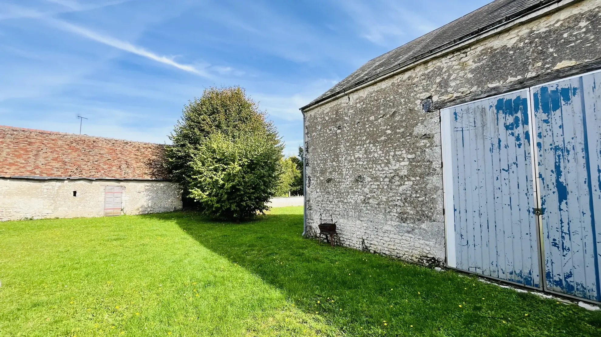 Maison ancienne rénovée avec terrain à Josnes, près de Beaugency 