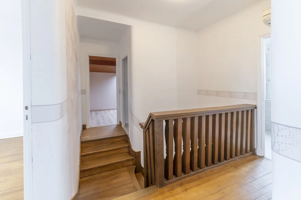 Maison de village T6 rénovée avec jardin à Meauzac – proche Montauban 