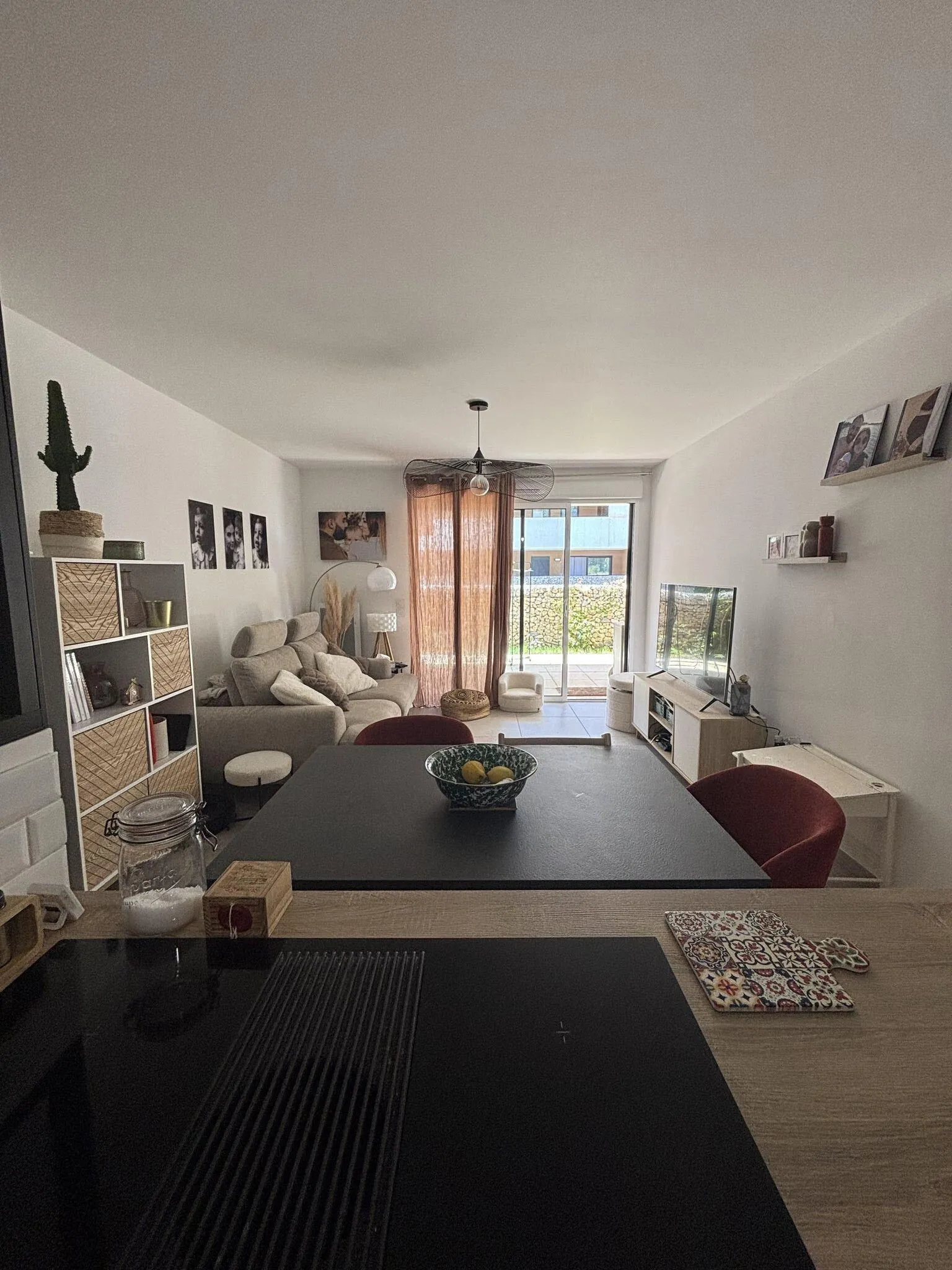 Charmant T3 avec terrasse et jardin à Castries à 15 km de Montpellier