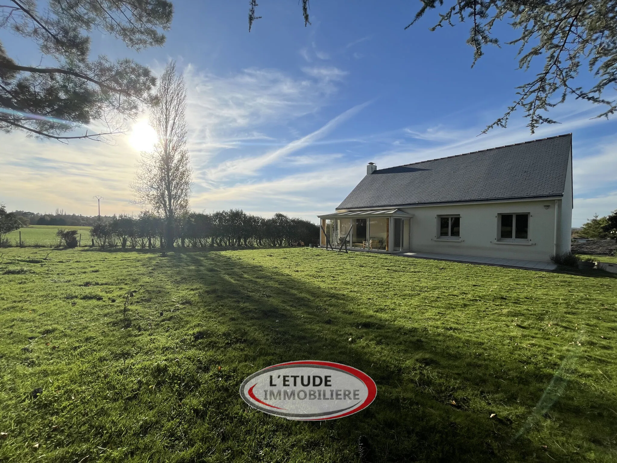 Maison de plain-pied avec grand terrain à Saint-Mars-du-Désert