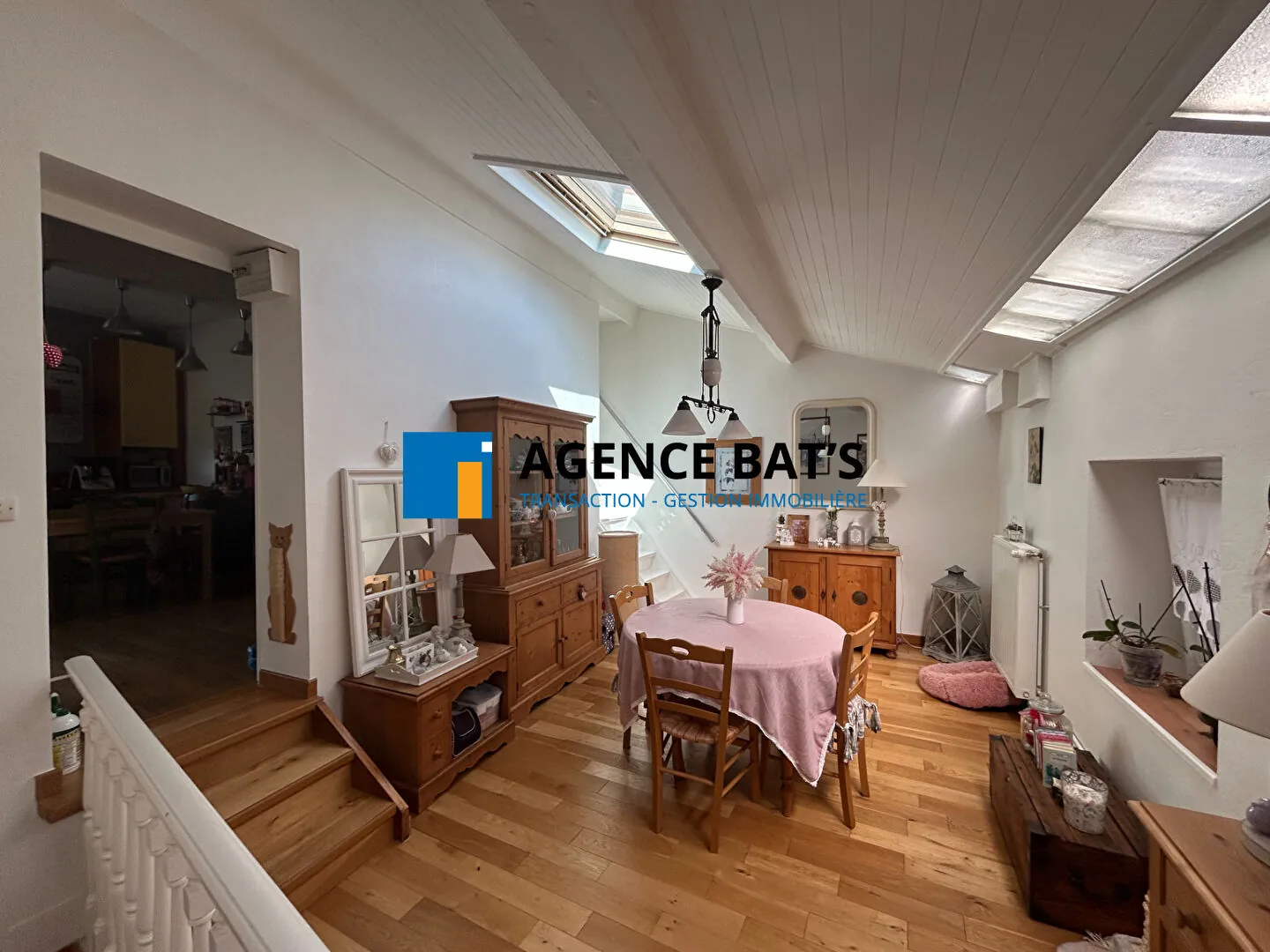 Maison de ville atypique de 151 m² en centre-ville de La Fouillouse 