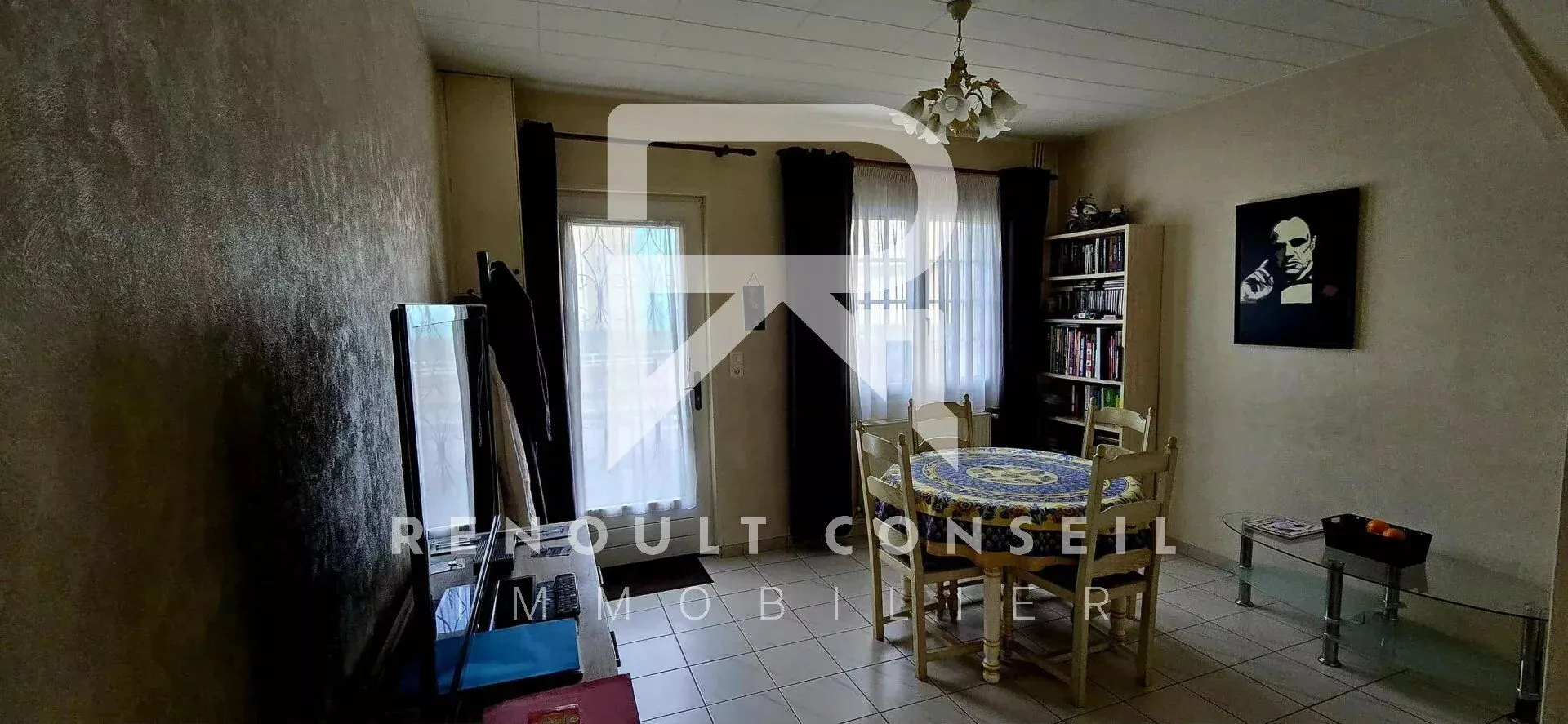 Maison de ville avec garage à Sotteville-lès-Rouen – 54 m², 2 chambres, proche commodités 