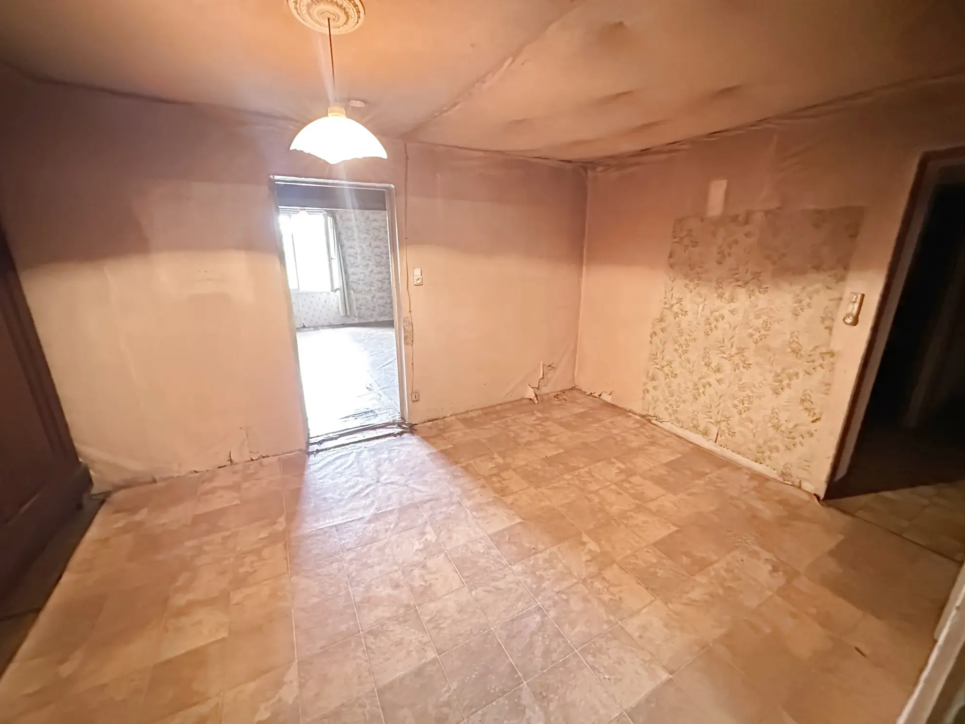 Maison en pierre à rénover avec grand terrain près de Marmande - Opportunité rare 