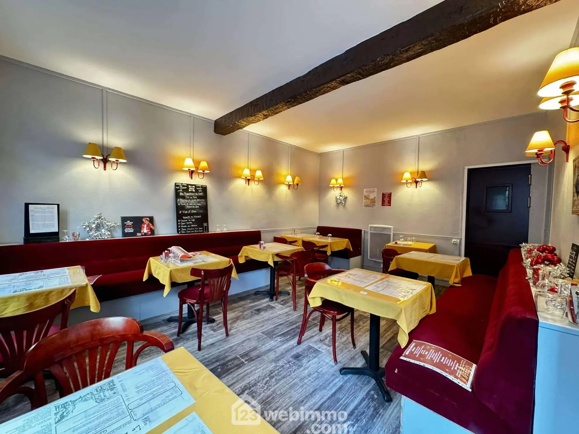 Fonds de commerce de restaurant à vendre à Laon – emplacement privilégié avec cave et licence 