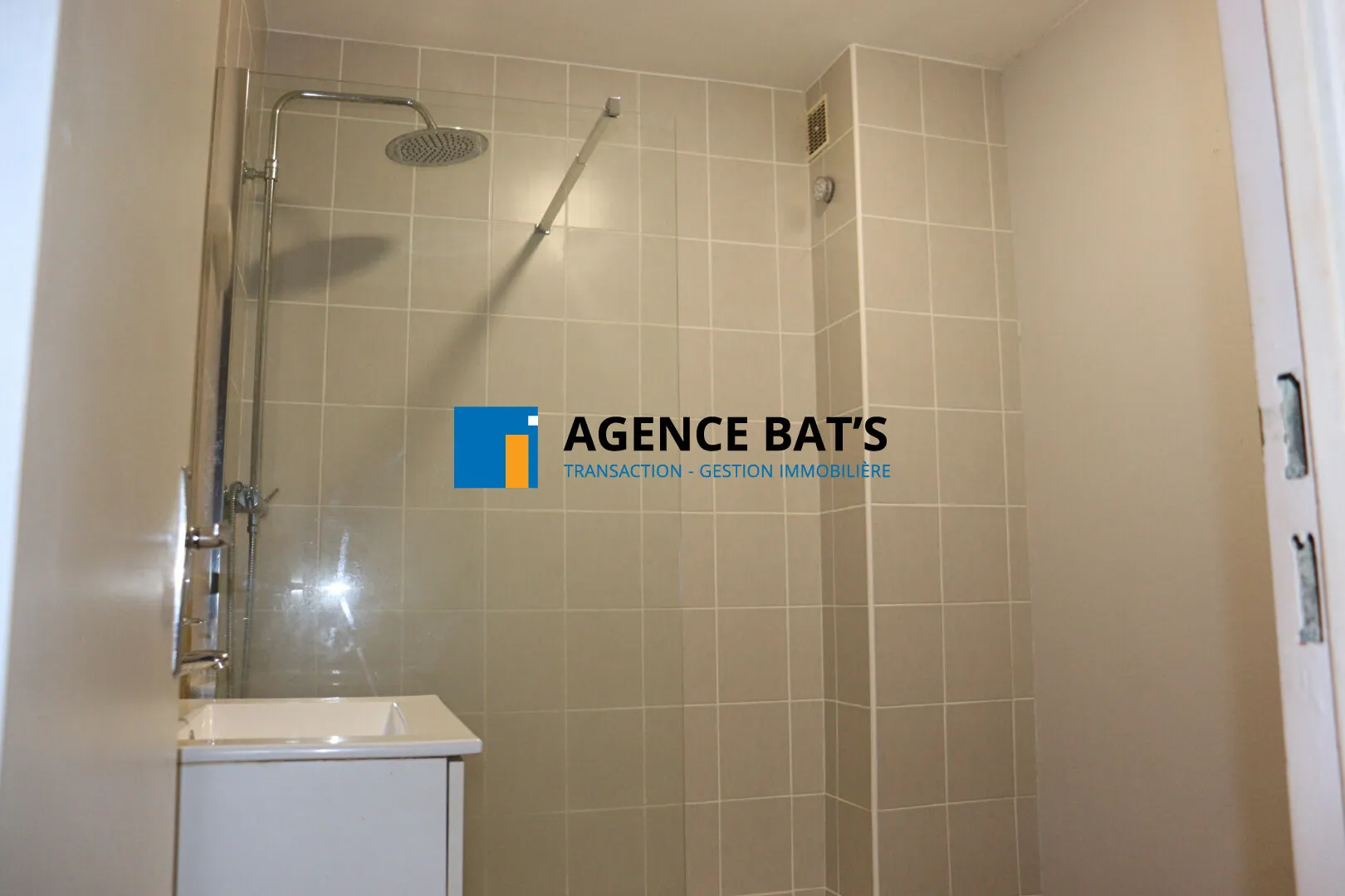 Achat appartement 2 pièces de 46 m² à Clermont-Ferrand centre-ville 