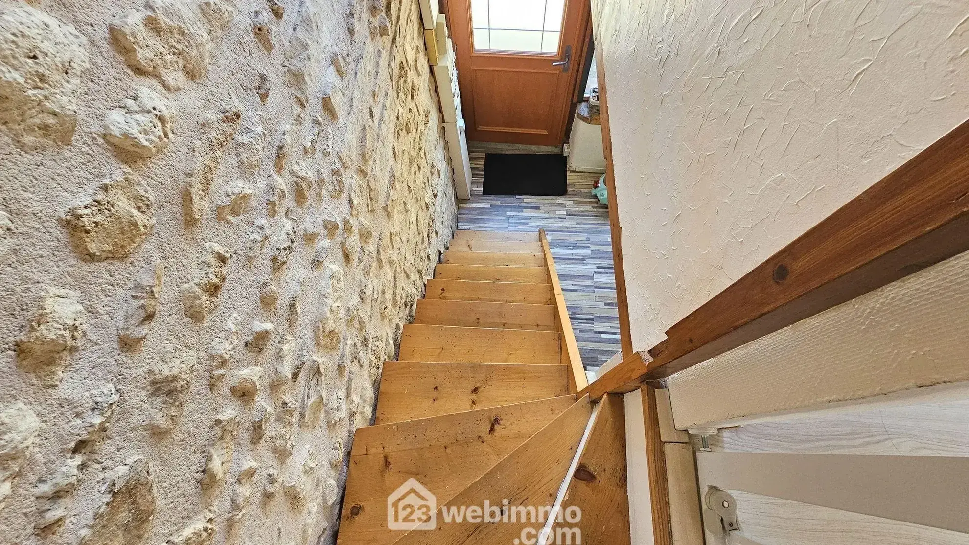 Maison en pierre lumineuse de 61 m² à Moigny-sur-École, proche de la forêt 