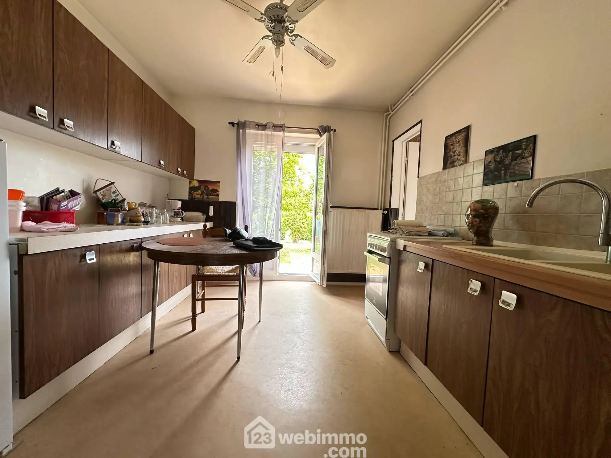 Spacieuse maison de 106 m² à Chambry avec 4 chambres et garage 