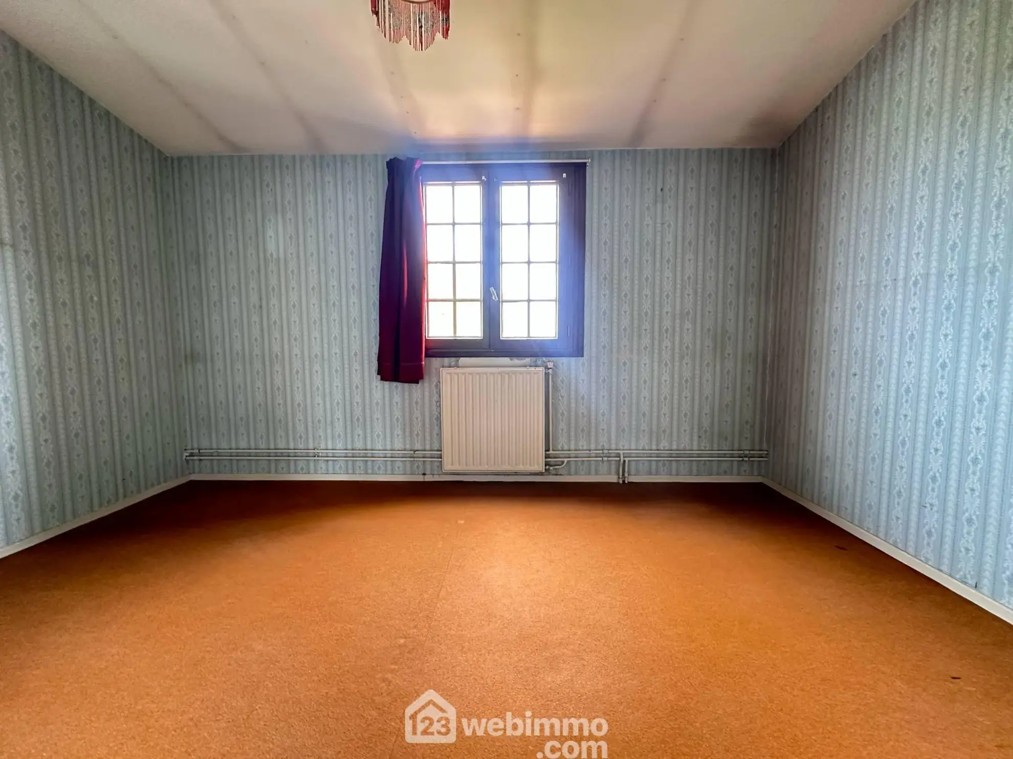 Spacieuse maison de 106 m² à Chambry avec 4 chambres et garage 